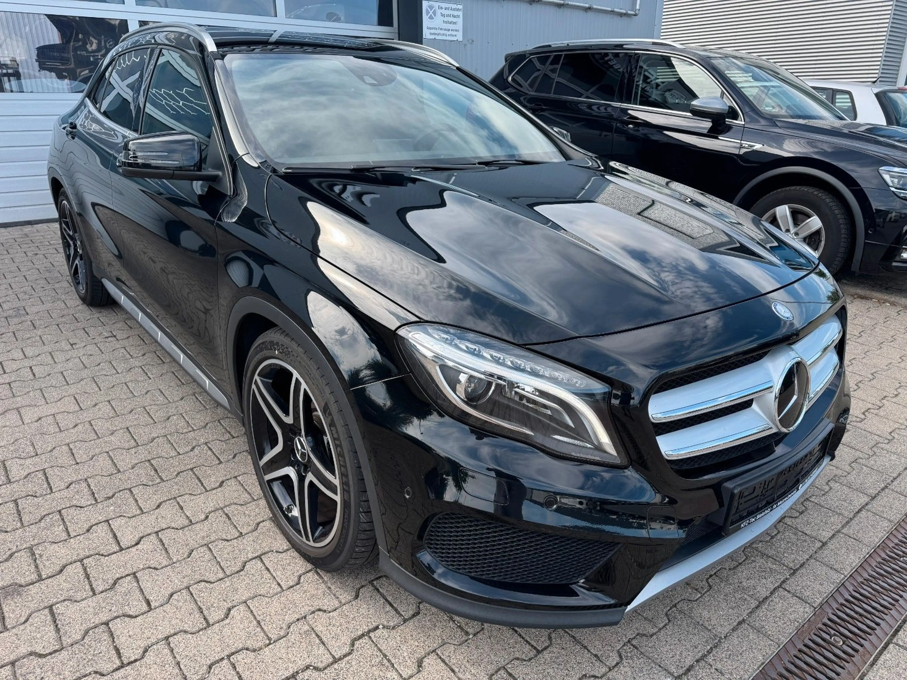 Mercedes-Benz GLA 250 GLA GLA 250 4Matic — photo 4