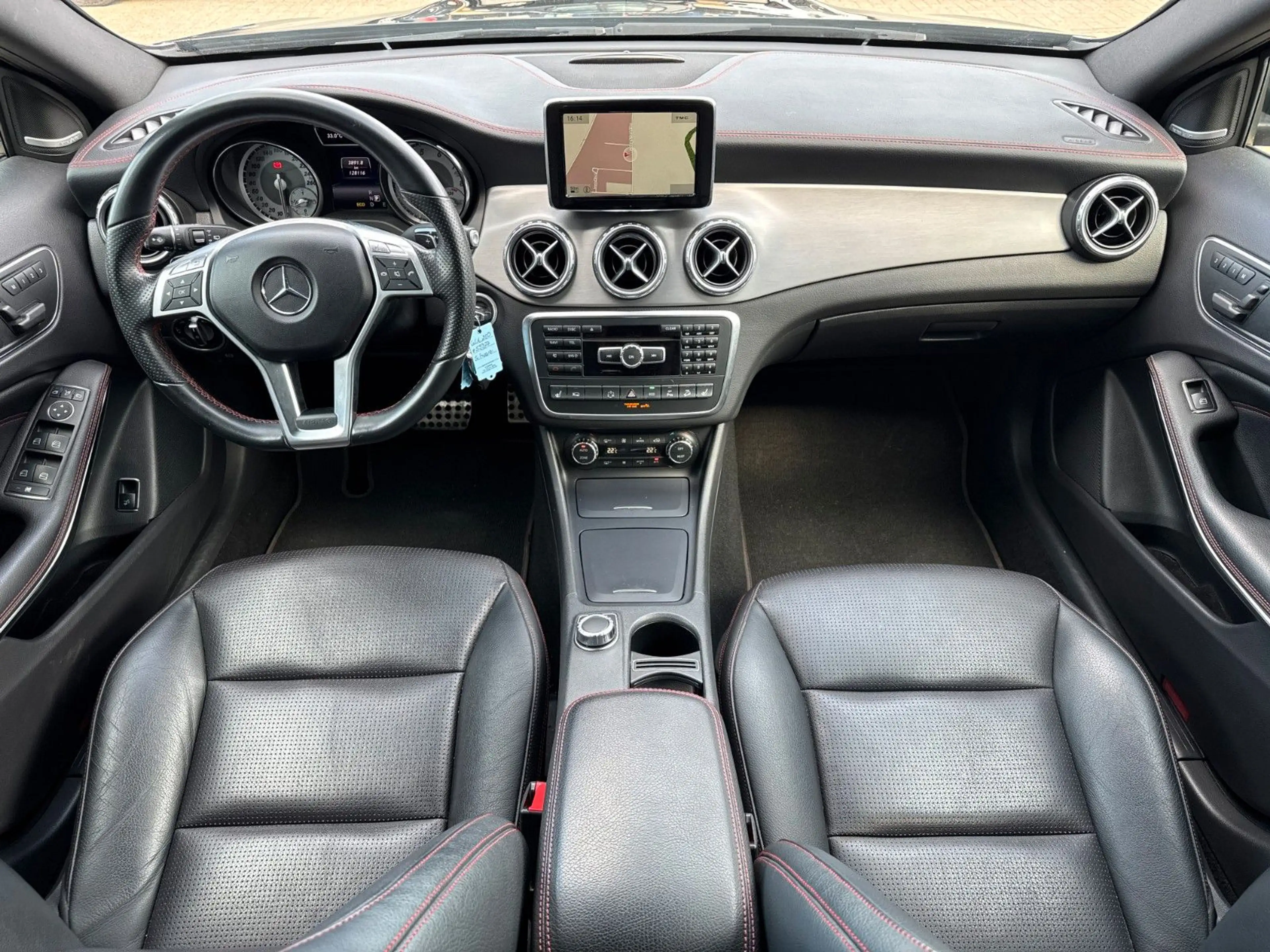 Mercedes-Benz GLA 250 GLA GLA 250 4Matic — photo 12