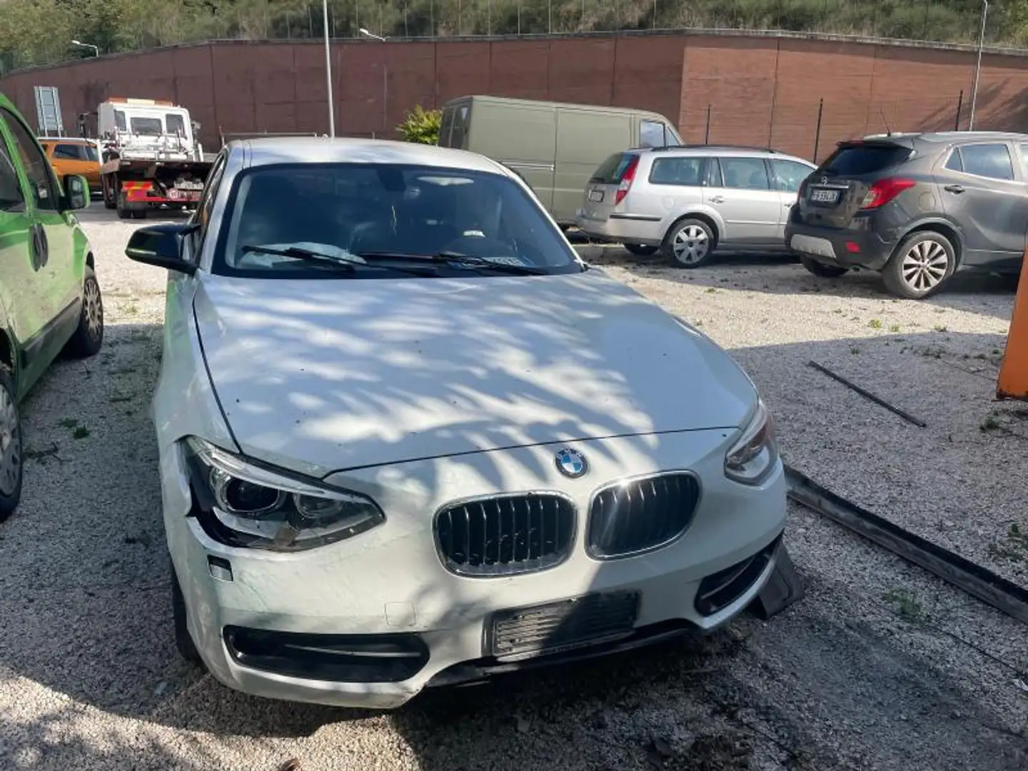 BMW 116 116d 5p Sport SINISTRATA Bianco - 2