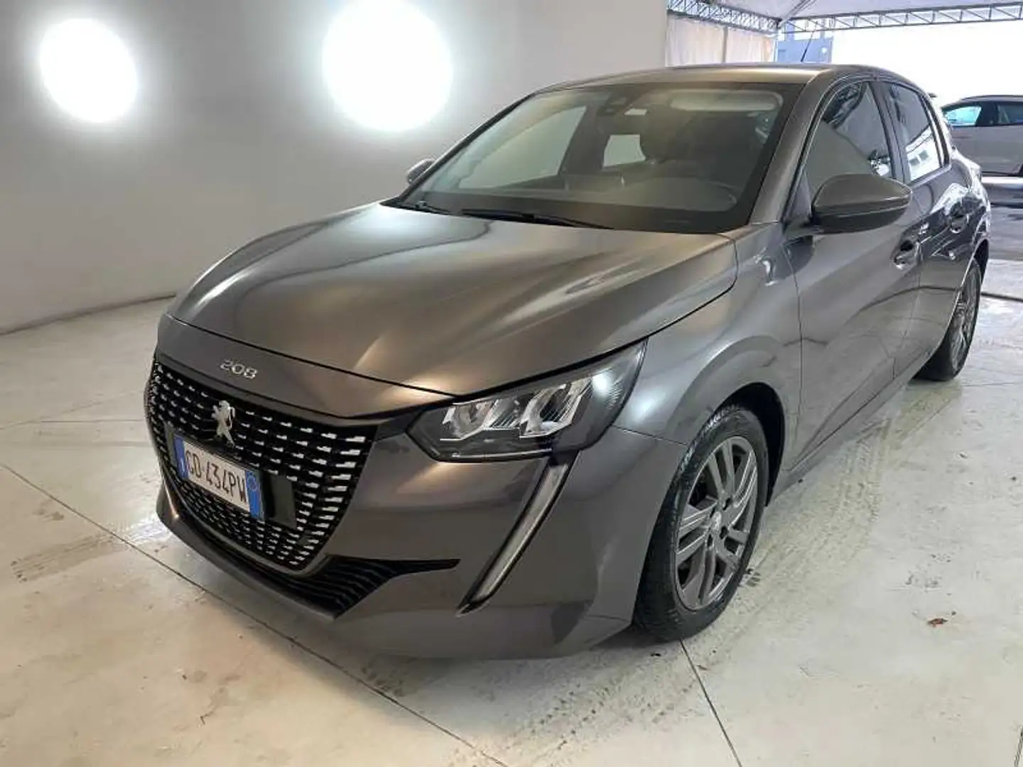 Peugeot 208 5 Porte 1.5 BlueHDi Active Grau - 1