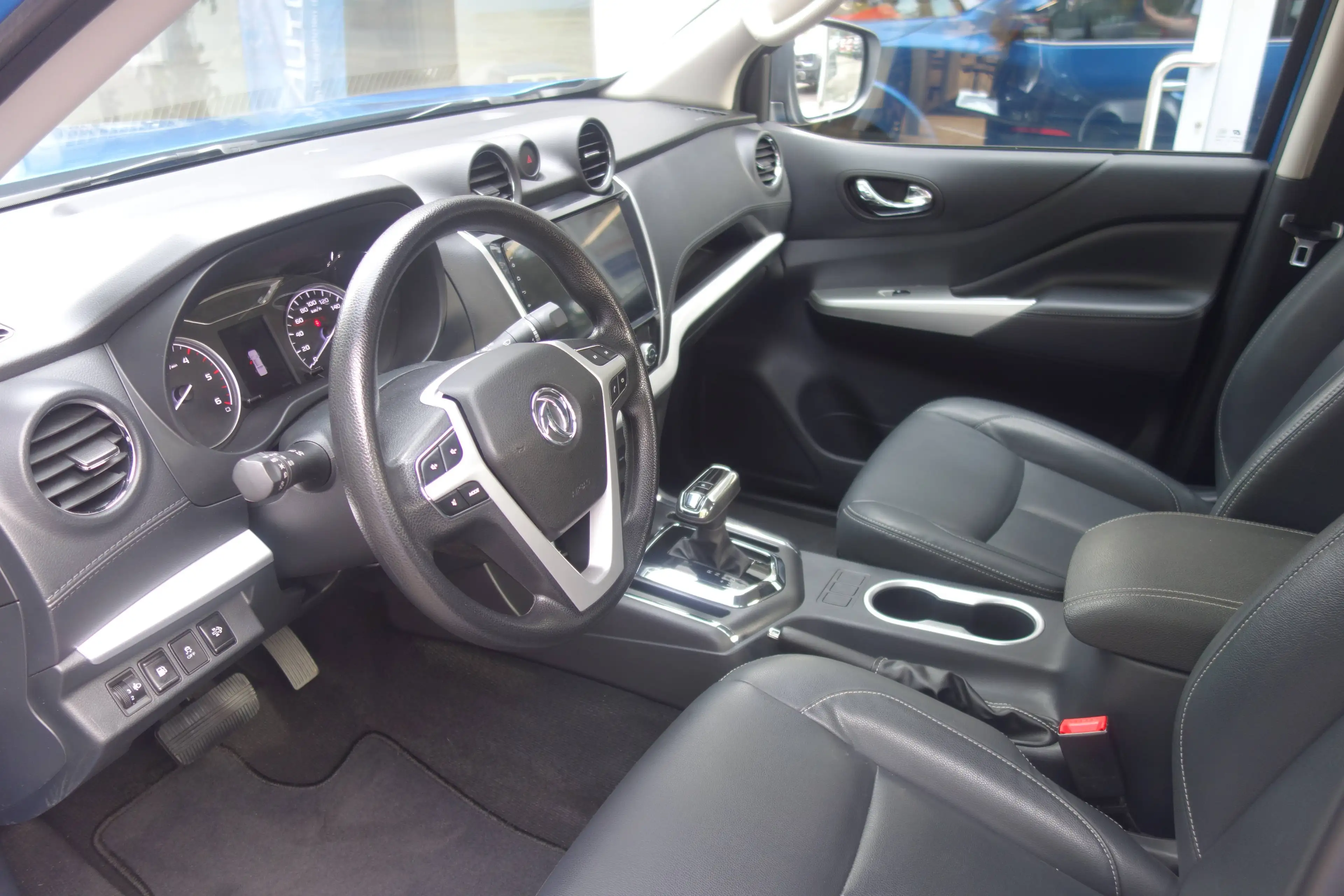 Dongfeng Others Rich 6 Pick Up — photo 9