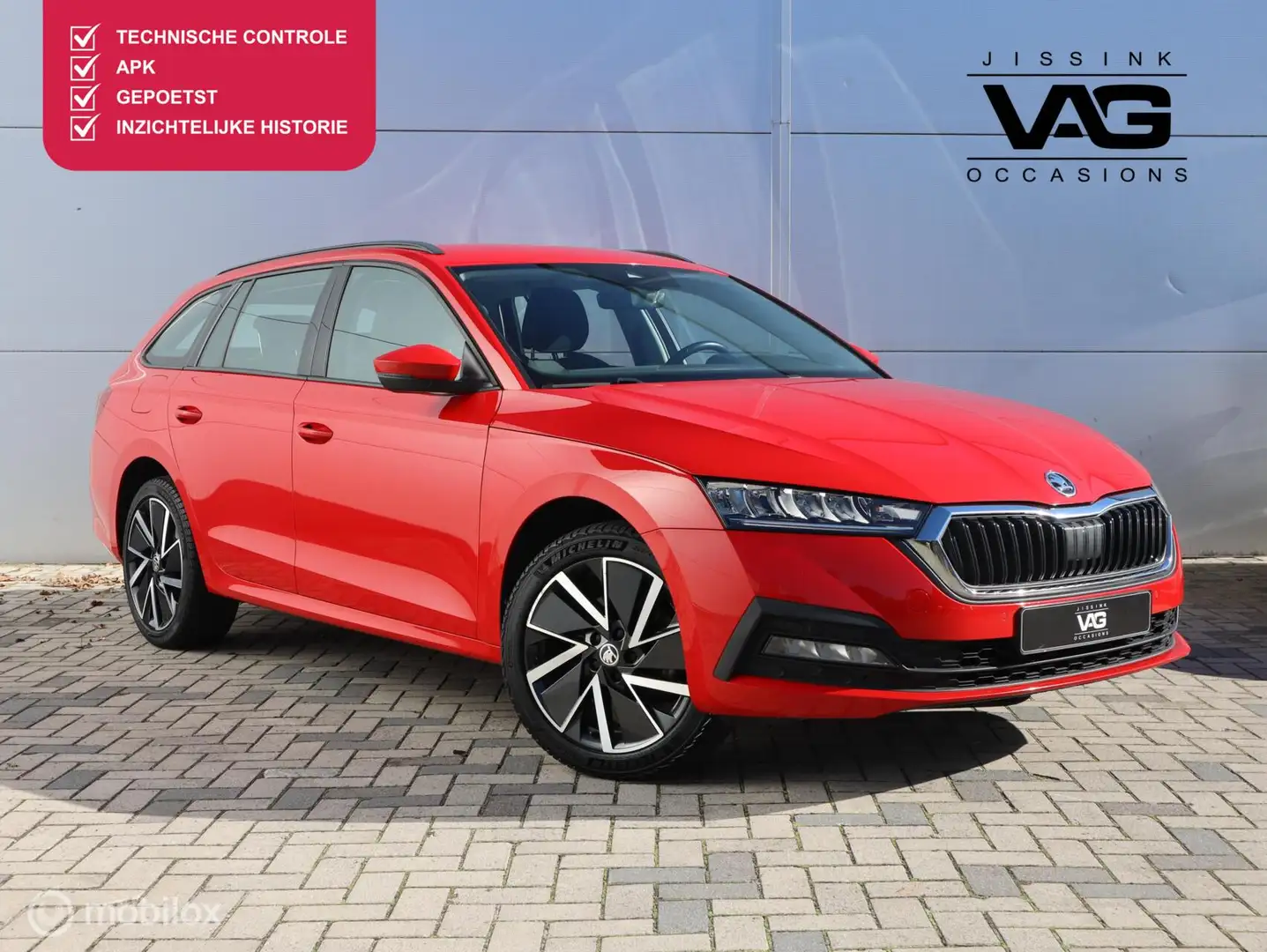 Skoda Octavia Combi 1.4 TSI iV PHEV 18 inch LED CarPlay automaat Rosso - 1