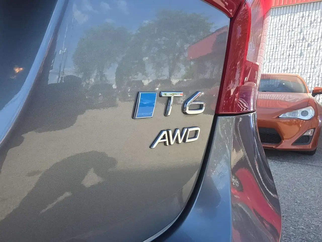 Volvo S60 снимка Volvo S60