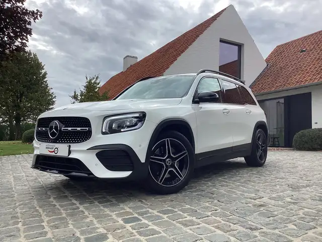 Mercedes-Benz GLB 250 AMG-Pack/1steEig/84000km/Panodak/Cam/Carplay/LED
