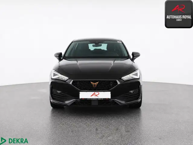 Cupra Leon view 8
