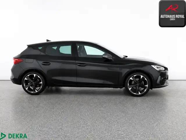 Cupra Leon view 6