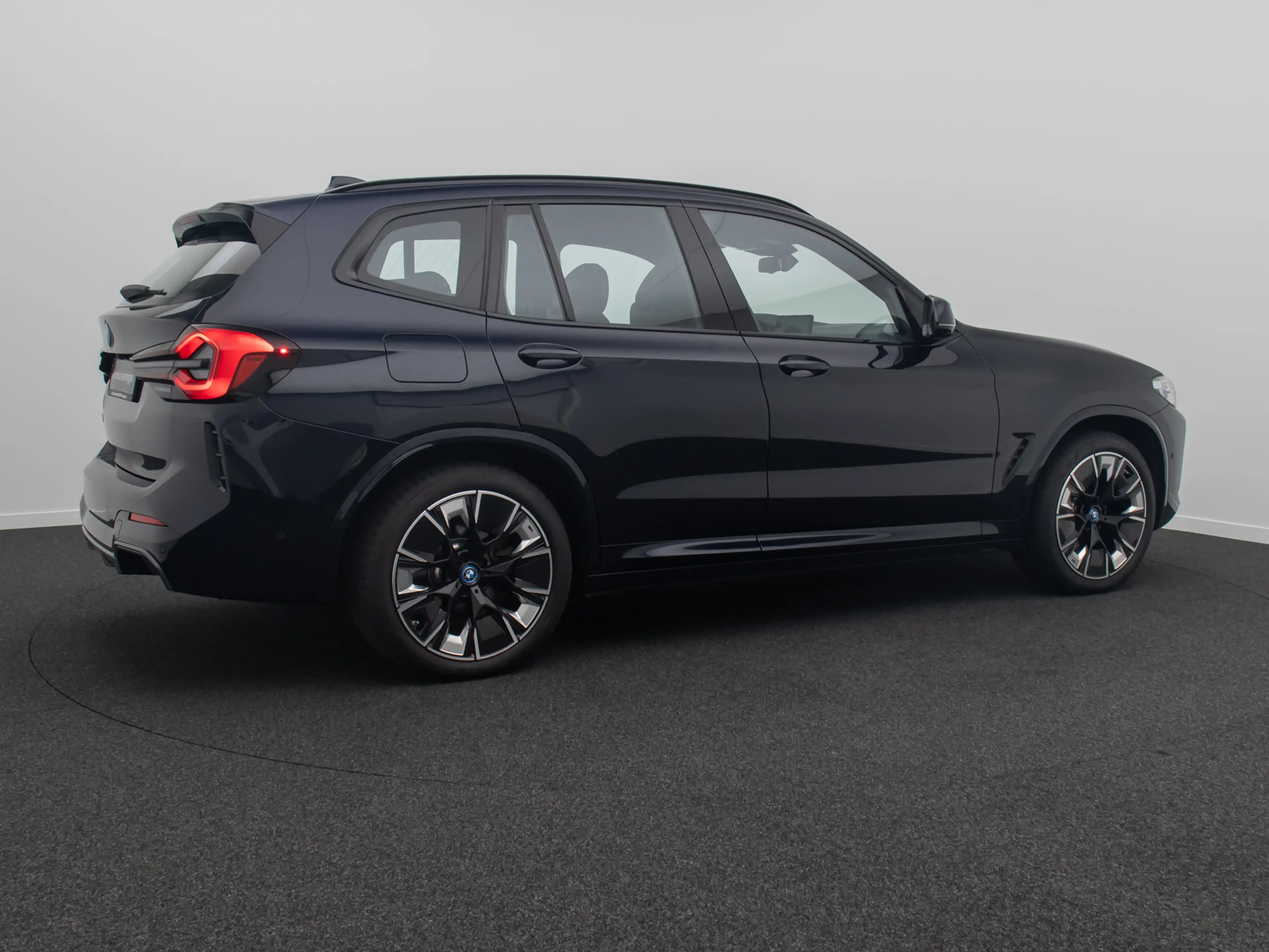 BMW X3 IMPRESSIVE DAB HUD Laser ACC 360°Panoram 20 — photo 6