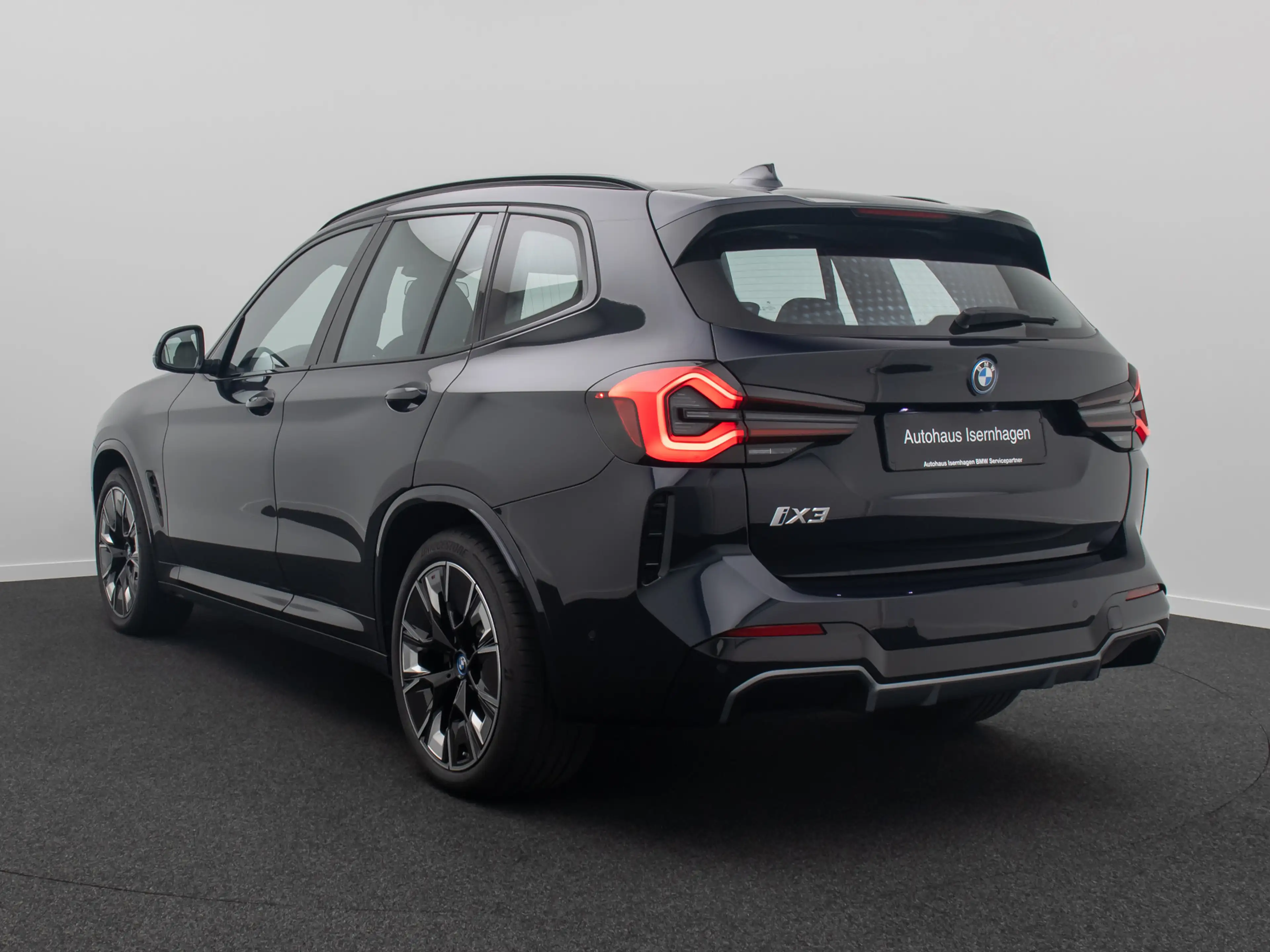 BMW X3 IMPRESSIVE DAB HUD Laser ACC 360°Panoram 20 — photo 9