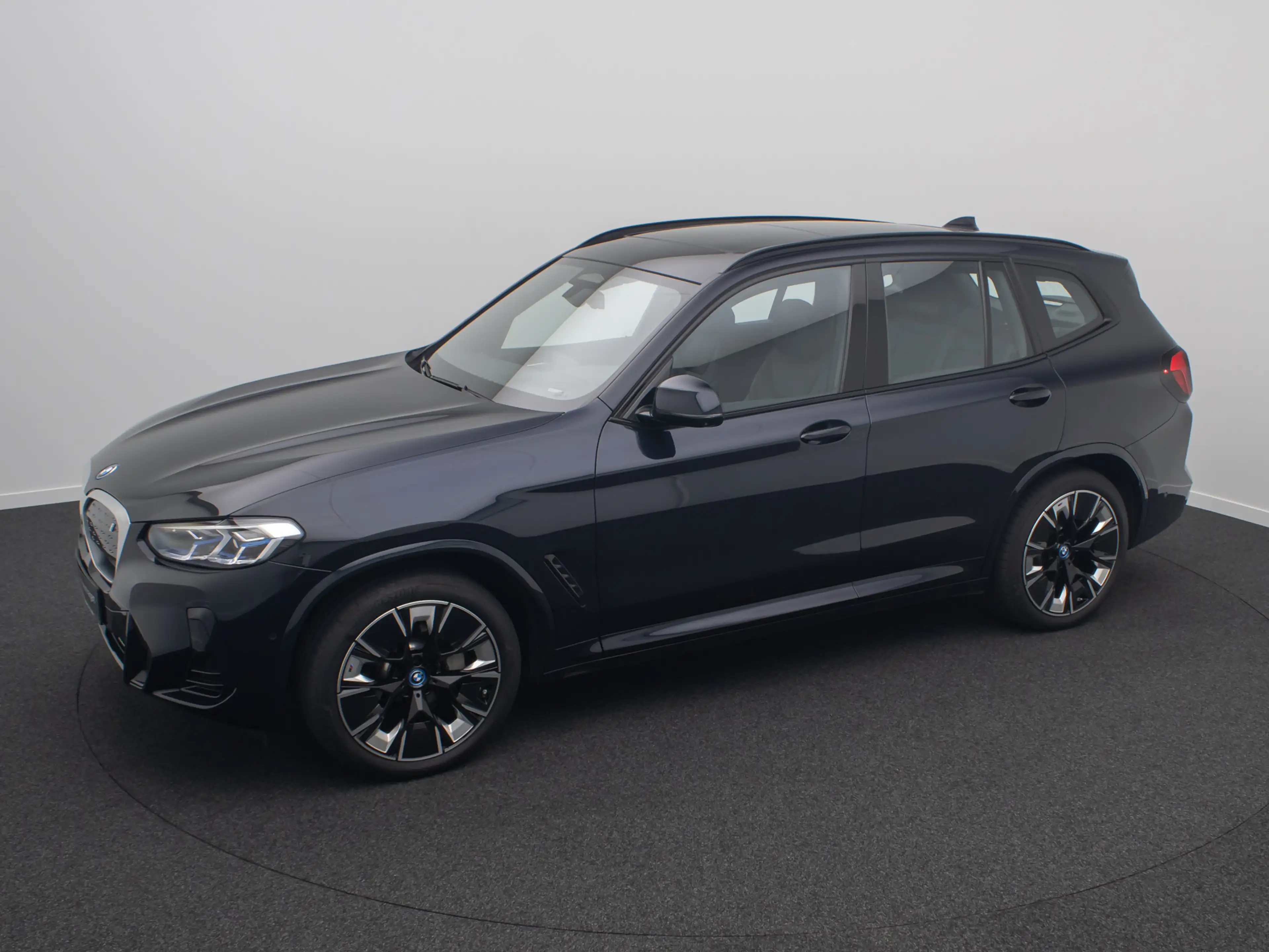 BMW X3 IMPRESSIVE DAB HUD Laser ACC 360°Panoram 20 — photo 12