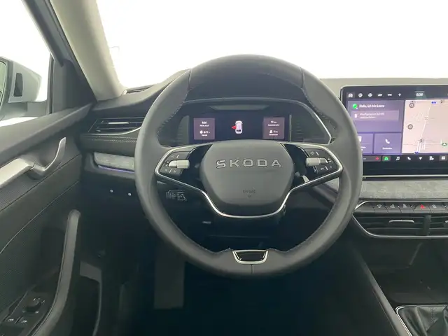 Skoda Octavia view 12