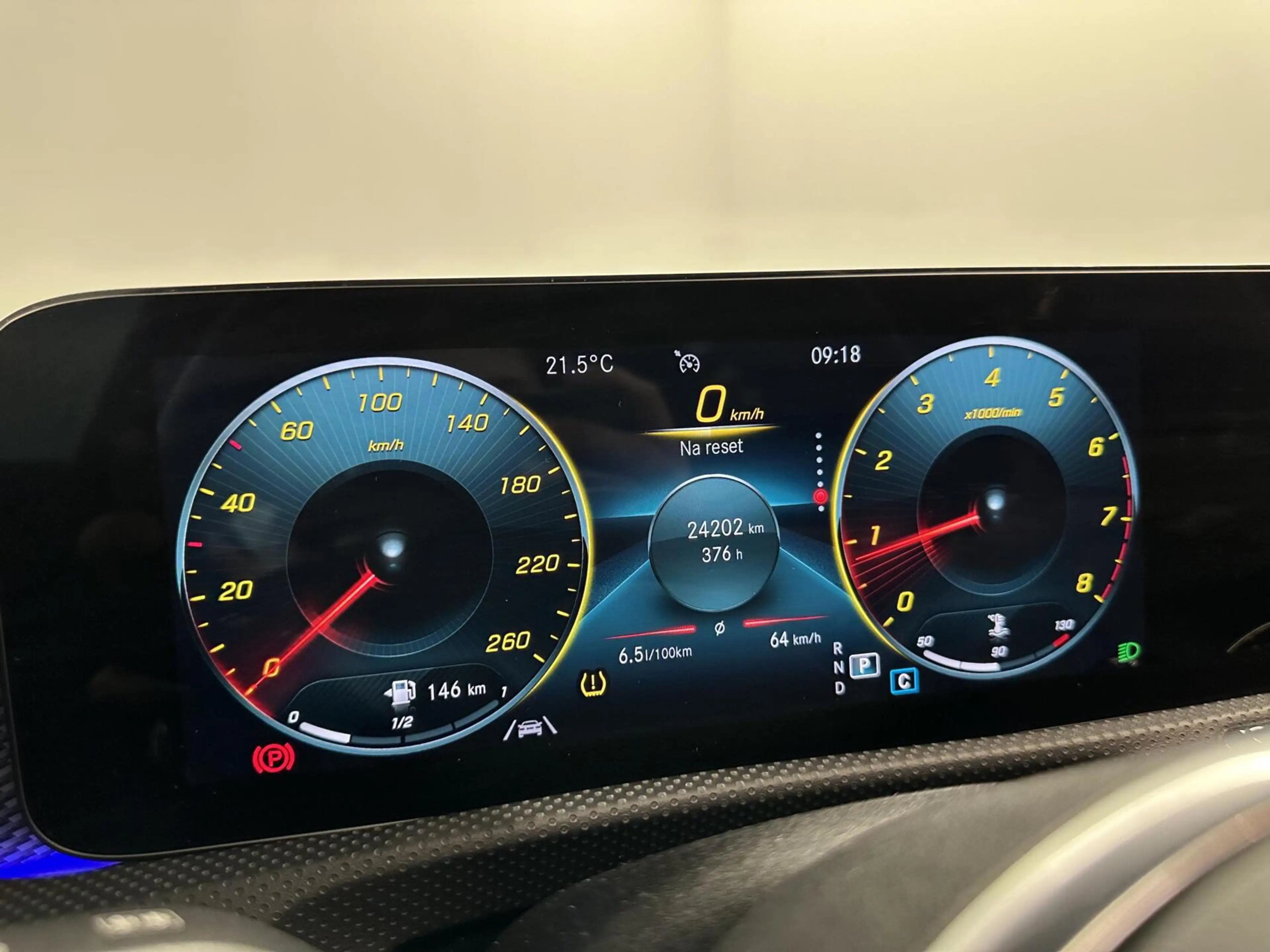 Mercedes-Benz CLA 180 Business Solution Luxury PANO CAMERA SFEERVERLICHT — photo 25
