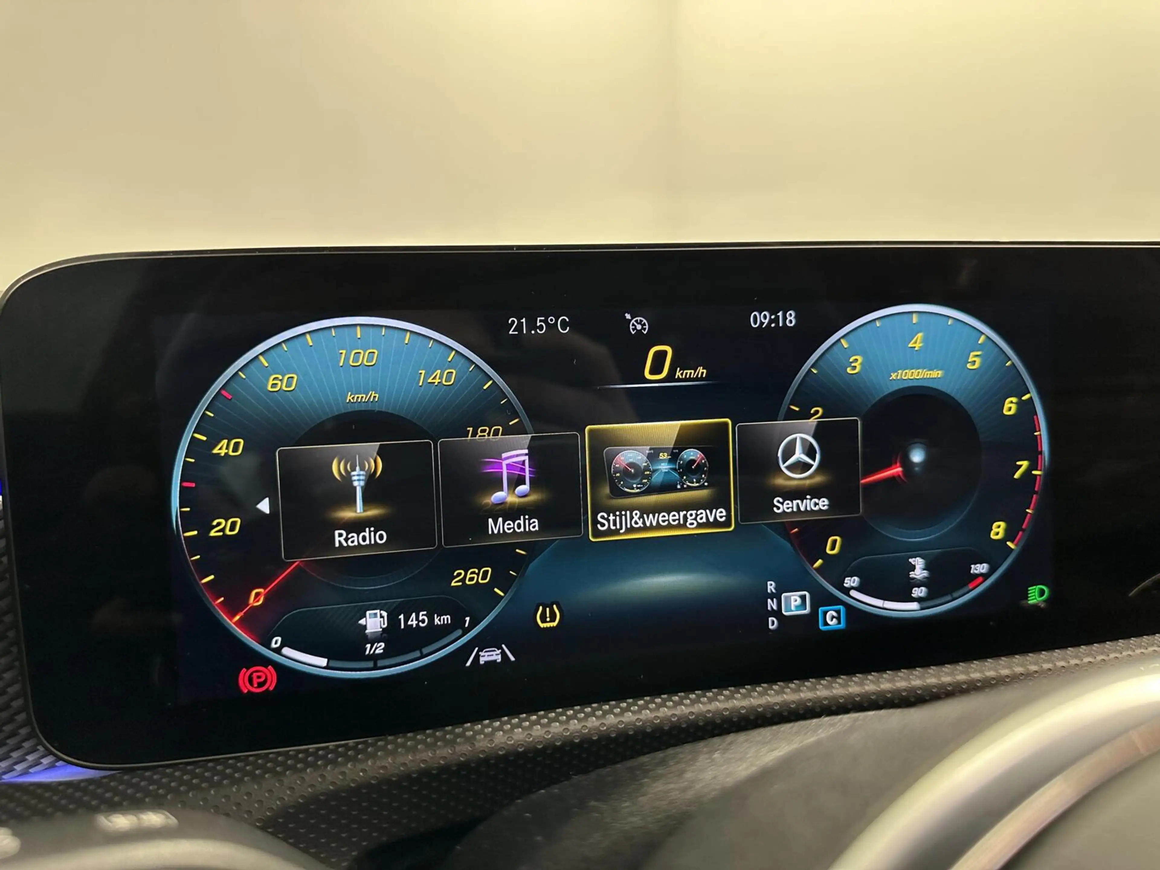 Mercedes-Benz CLA 180 Business Solution Luxury PANO CAMERA SFEERVERLICHT — photo 31