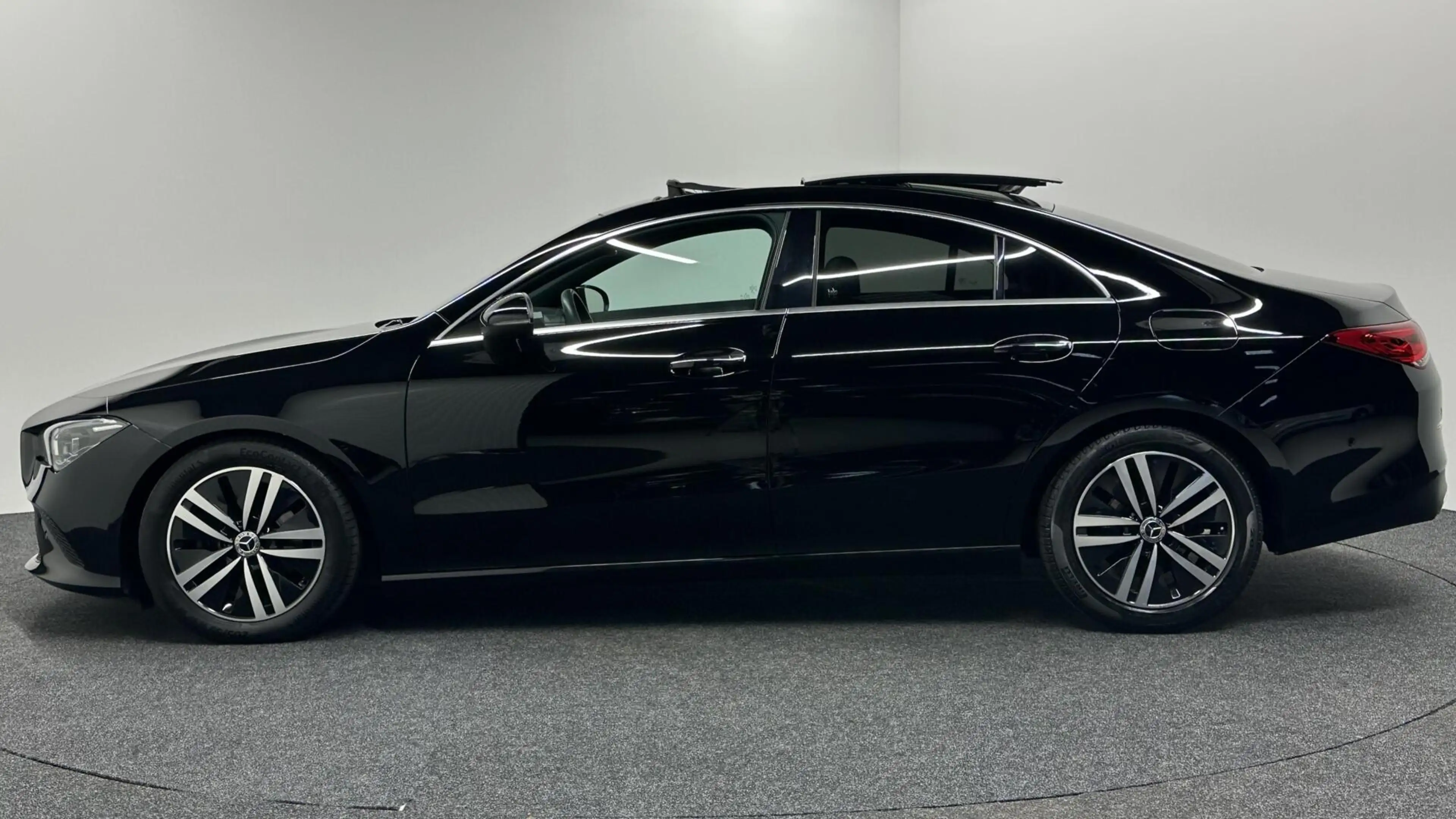 Mercedes-Benz CLA 180 Business Solution Luxury PANO CAMERA SFEERVERLICHT — photo 8