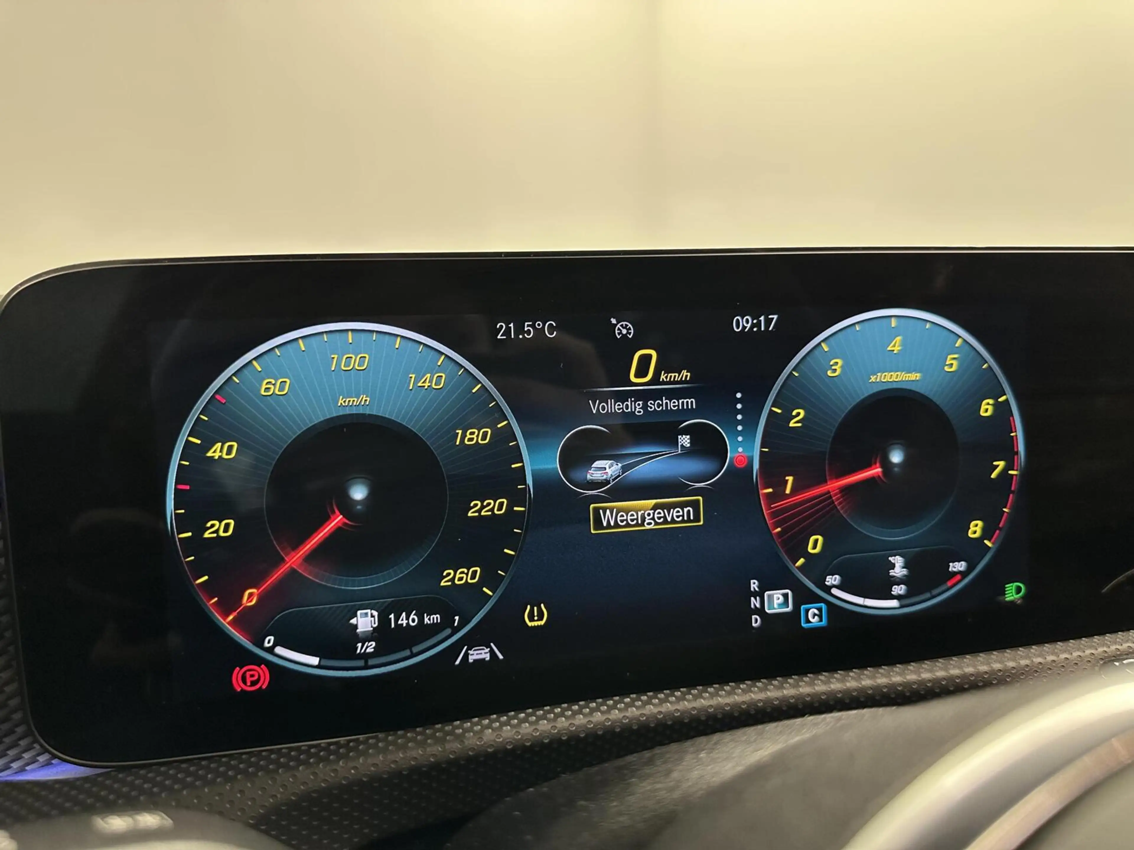Mercedes-Benz CLA 180 Business Solution Luxury PANO CAMERA SFEERVERLICHT — photo 23
