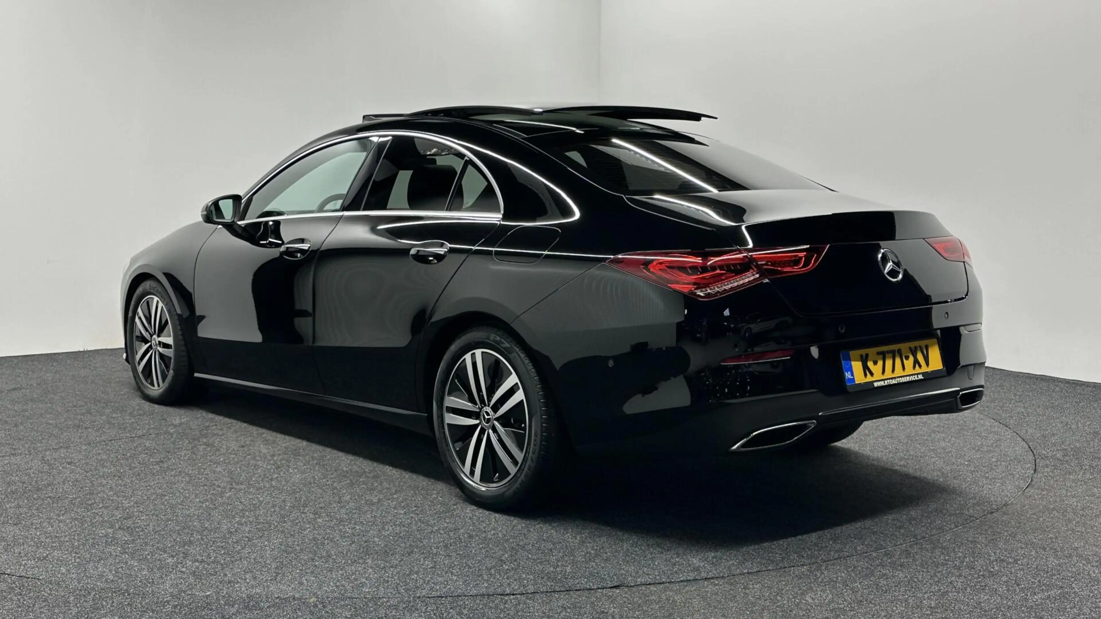 Mercedes-Benz CLA 180 Business Solution Luxury PANO CAMERA SFEERVERLICHT — photo 4