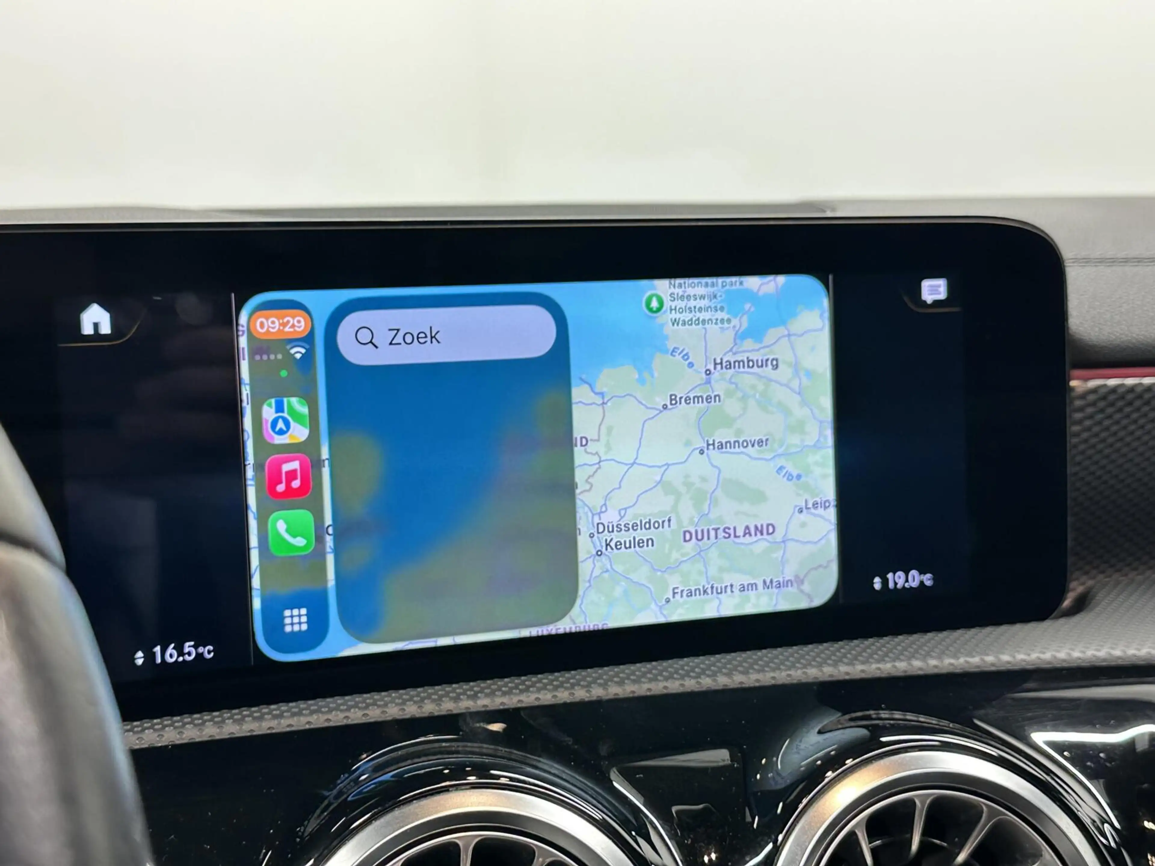 Mercedes-Benz CLA 180 Business Solution Luxury PANO CAMERA SFEERVERLICHT — photo 49