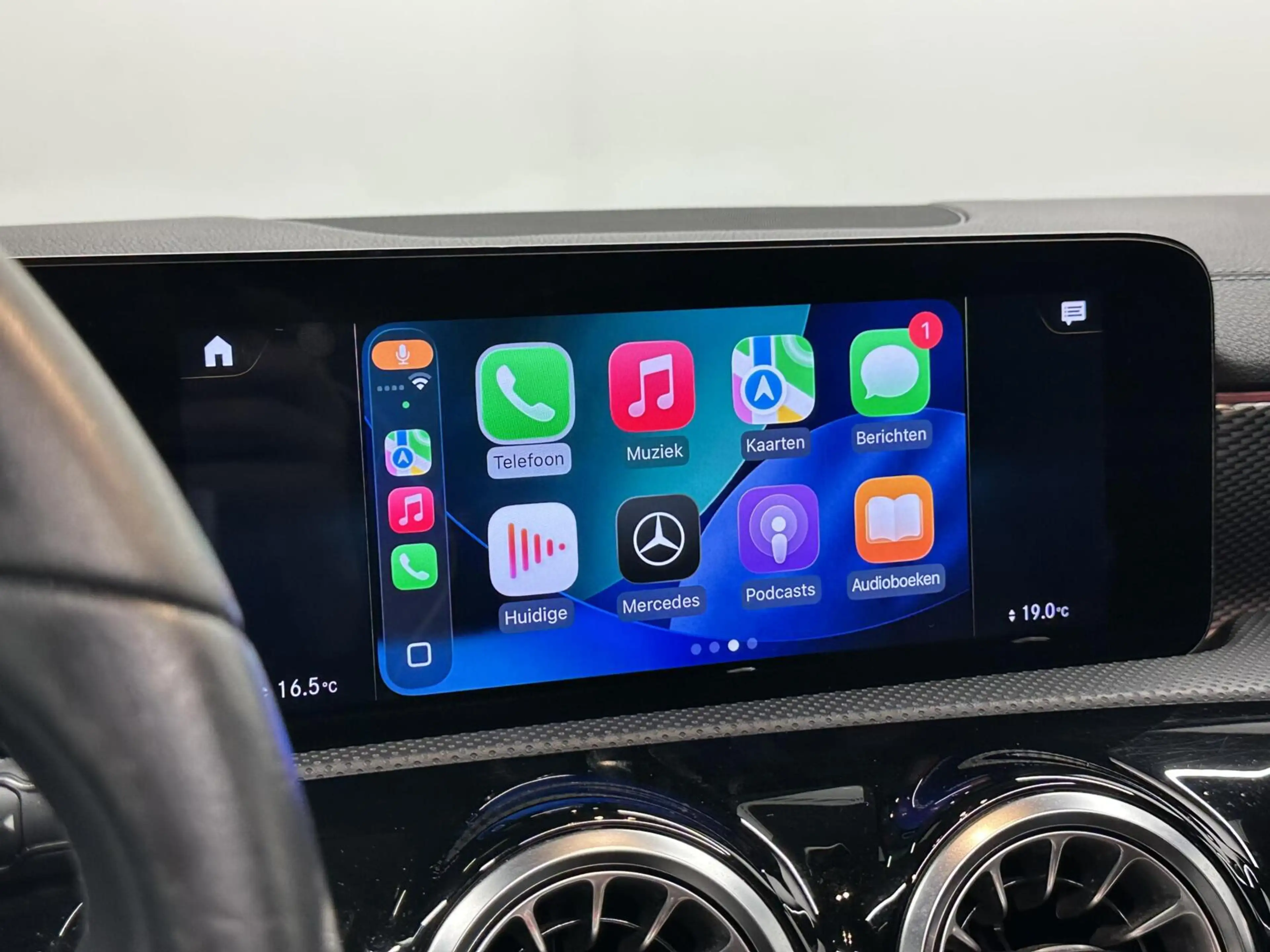 Mercedes-Benz CLA 180 Business Solution Luxury PANO CAMERA SFEERVERLICHT — photo 47