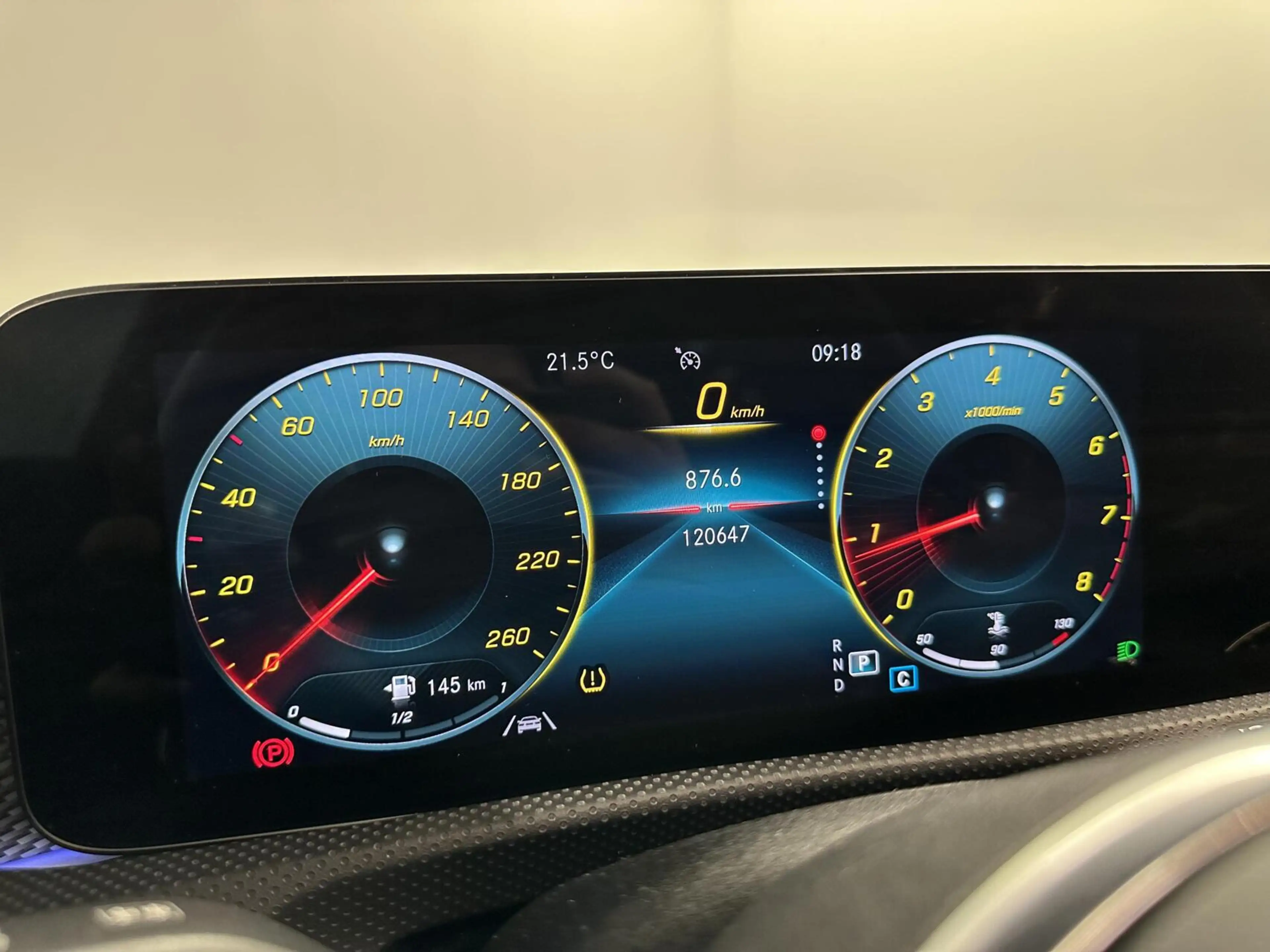 Mercedes-Benz CLA 180 Business Solution Luxury PANO CAMERA SFEERVERLICHT — photo 29