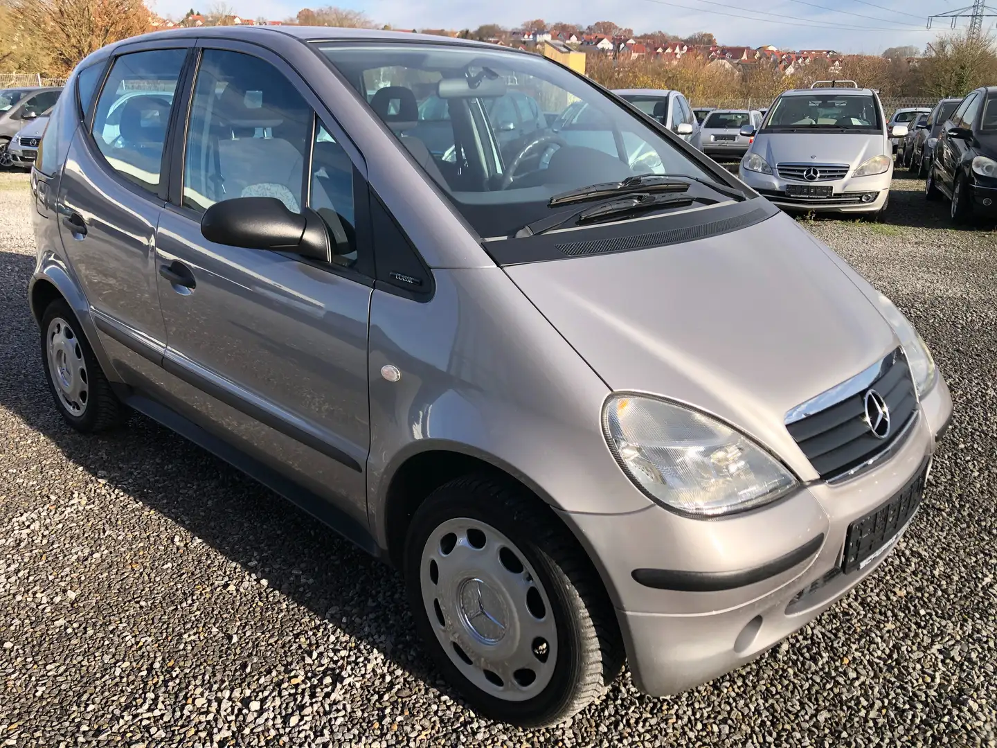 Mercedes-Benz A 140 Automatik*AHK*Klima*Kindersitze*2.Hand* Silber - 2