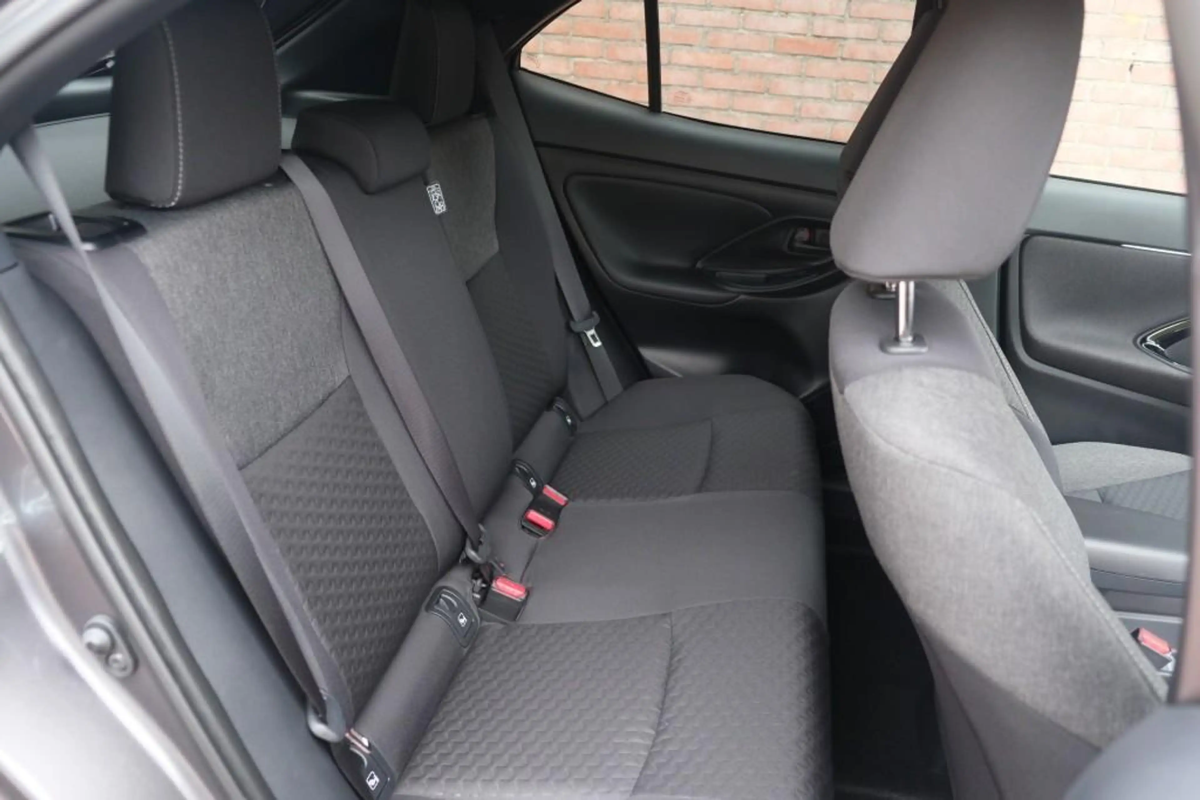 Toyota Yaris Cross 1.5 Hybrid 115pk CVT Dynamic - Achteruitrijcamera — photo 3