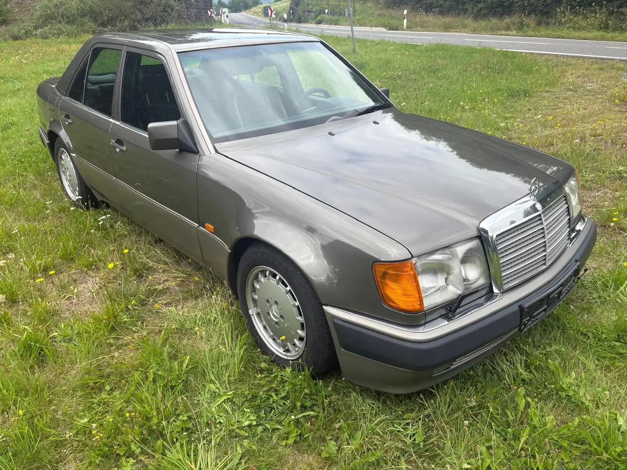 Mercedes-Benz E 500 E-Klasse, foto 3
