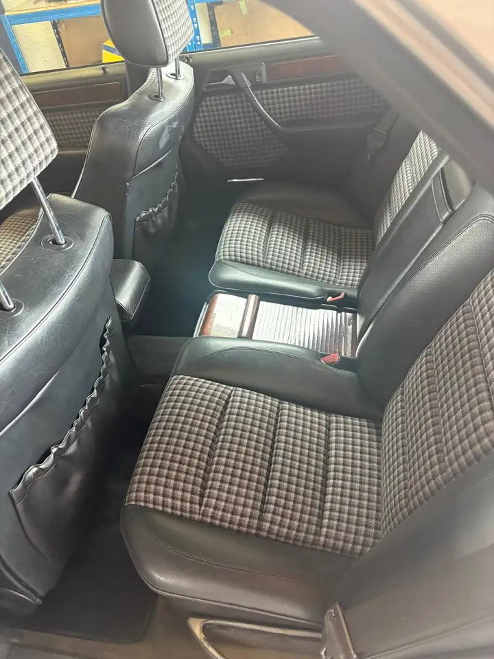 Mercedes-Benz E 500 E-Klasse, foto 6
