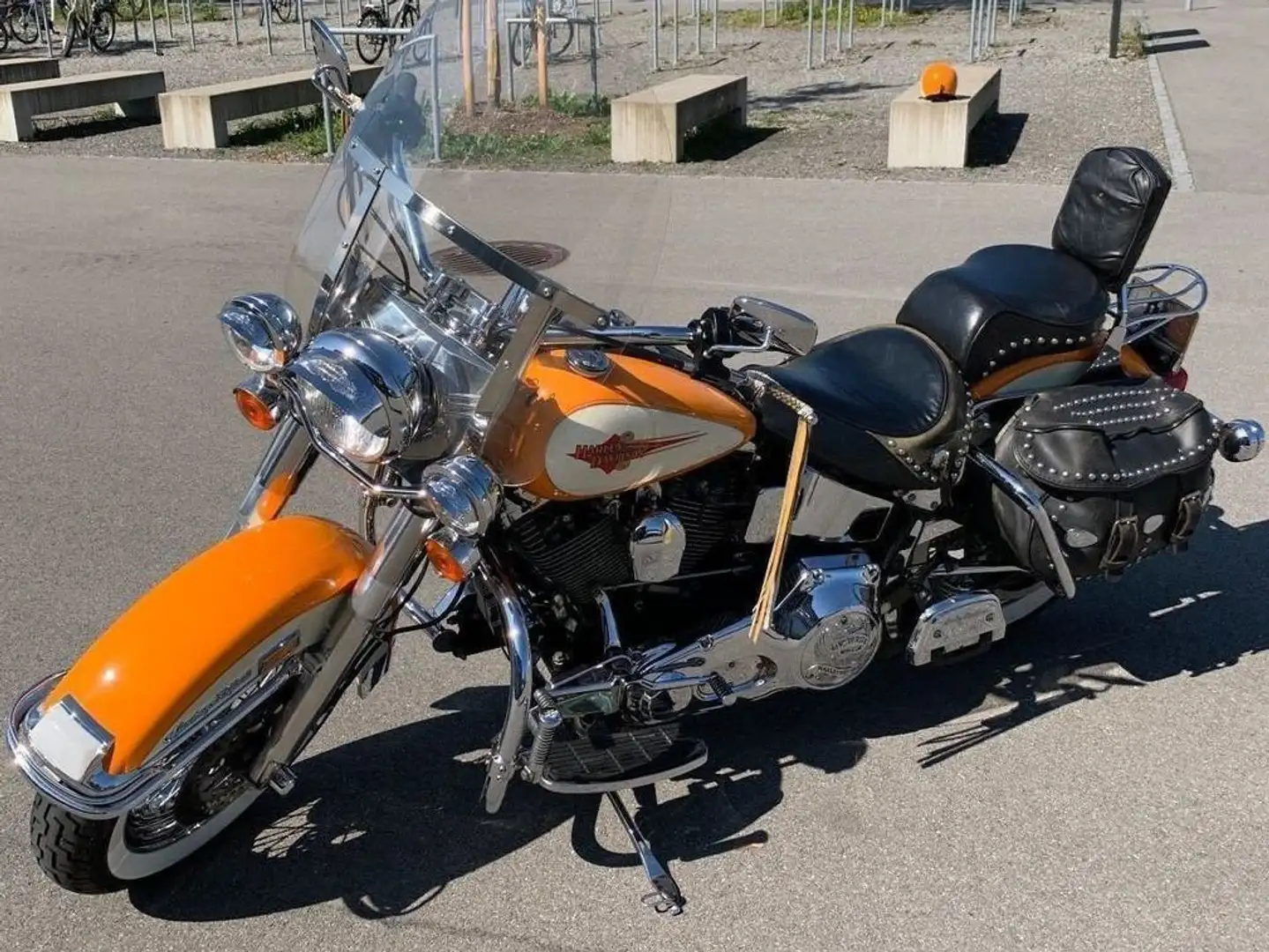 Harley-Davidson Softail Orange - 1