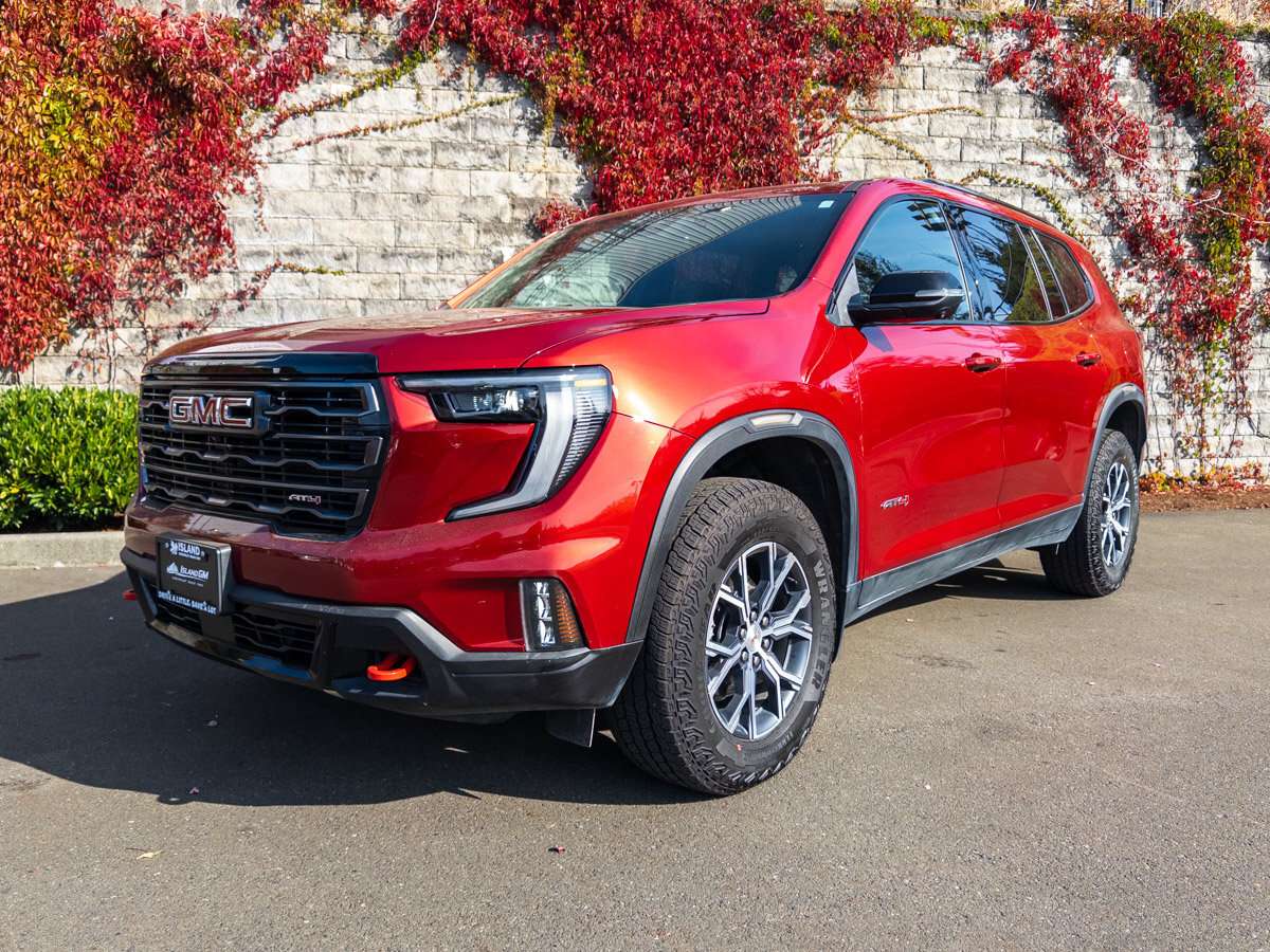 2026 GMC Acadia AT4 | 7-Passenger /w Middle Row Bucket Seats | 360