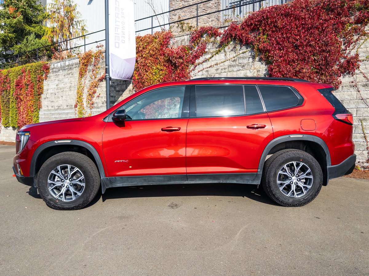 2026 GMC Acadia AT4 | 7-Passenger /w Middle Row Bucket Seats | 360 — photo 2