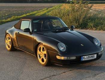 911 993 Carrera C2 Cabrio D-Fzg Triple-Black