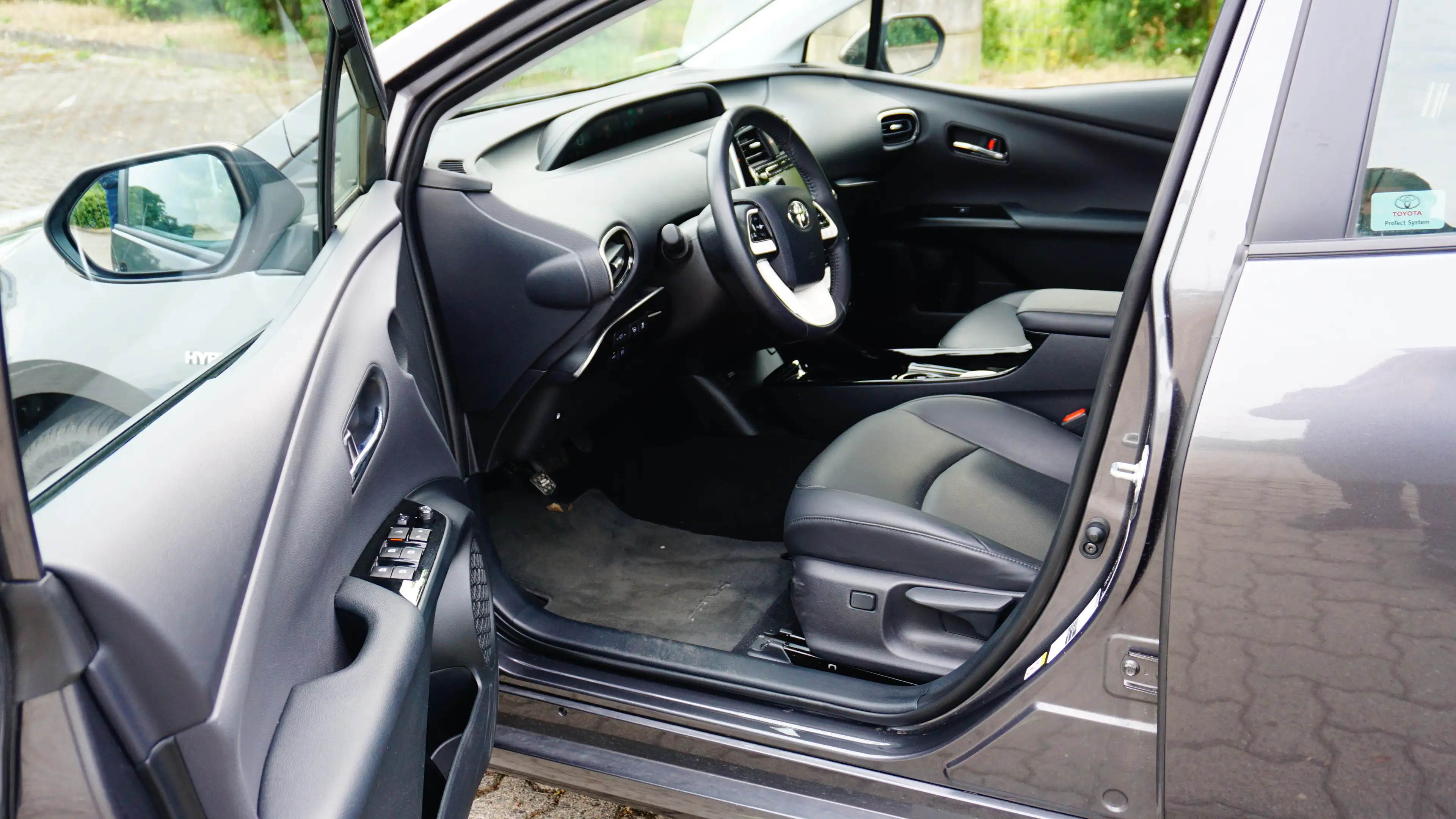 Toyota Prius Executive/2xPDC/Ledar/SHZ/LED/NAVI/R.KAMERA — photo 6
