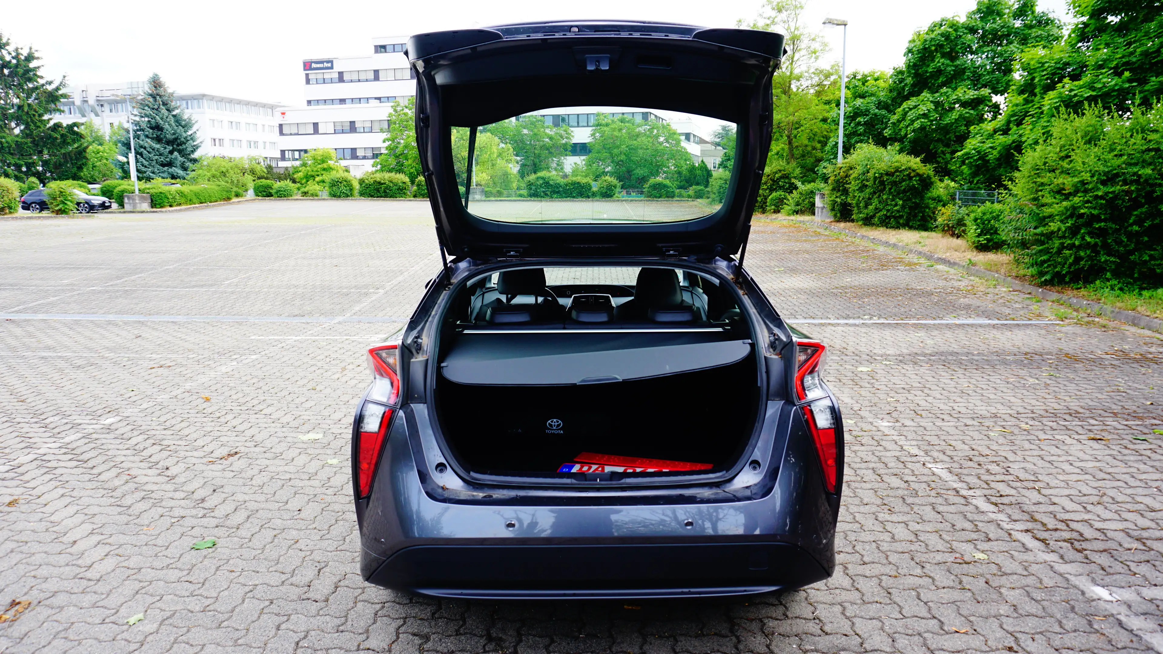 Toyota Prius Executive/2xPDC/Ledar/SHZ/LED/NAVI/R.KAMERA — photo 13