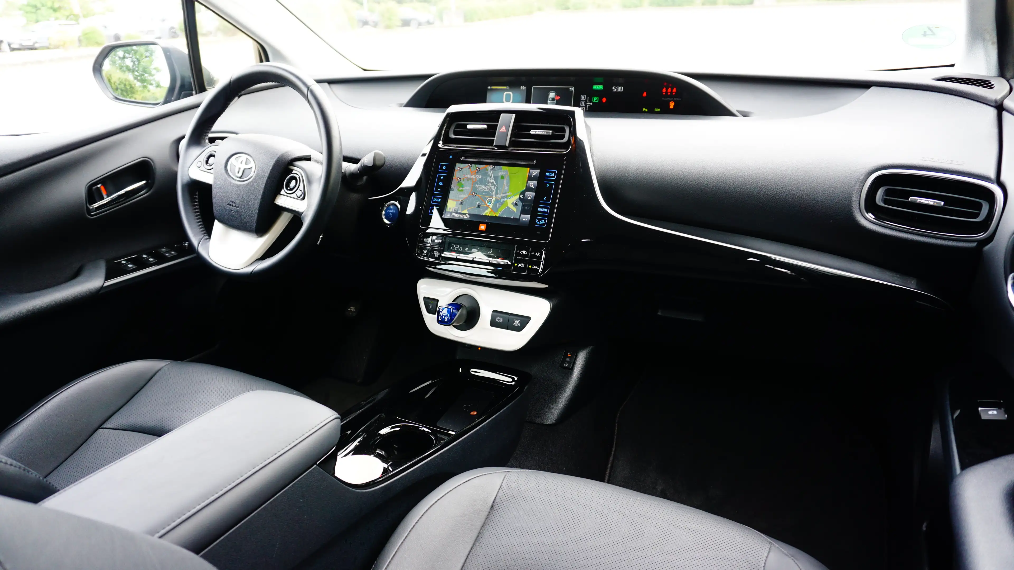 Toyota Prius Executive/2xPDC/Ledar/SHZ/LED/NAVI/R.KAMERA — photo 7