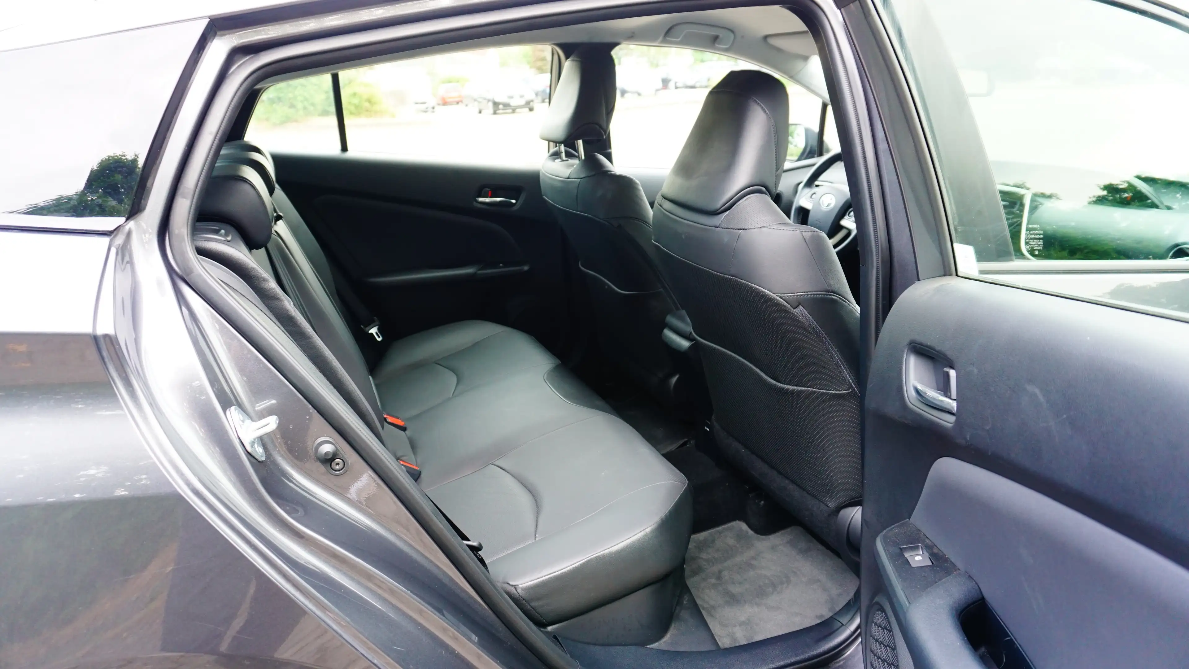 Toyota Prius Executive/2xPDC/Ledar/SHZ/LED/NAVI/R.KAMERA — photo 10