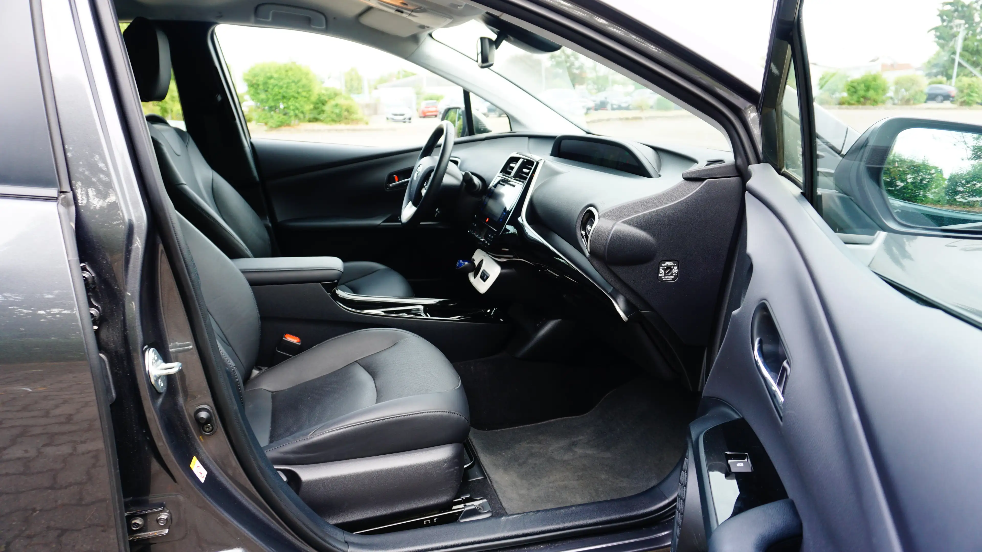 Toyota Prius Executive/2xPDC/Ledar/SHZ/LED/NAVI/R.KAMERA — photo 9
