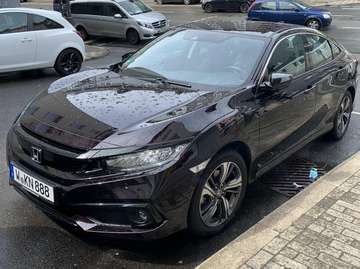 Civic Limousine 1.5 i-VTEC Turbo CVT Elegance