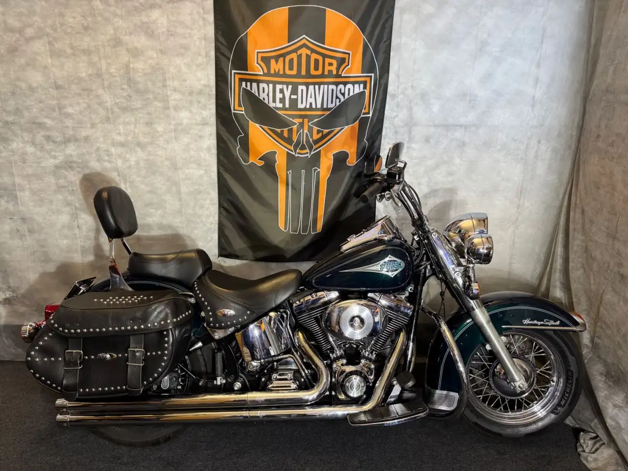 Harley-Davidson Softail