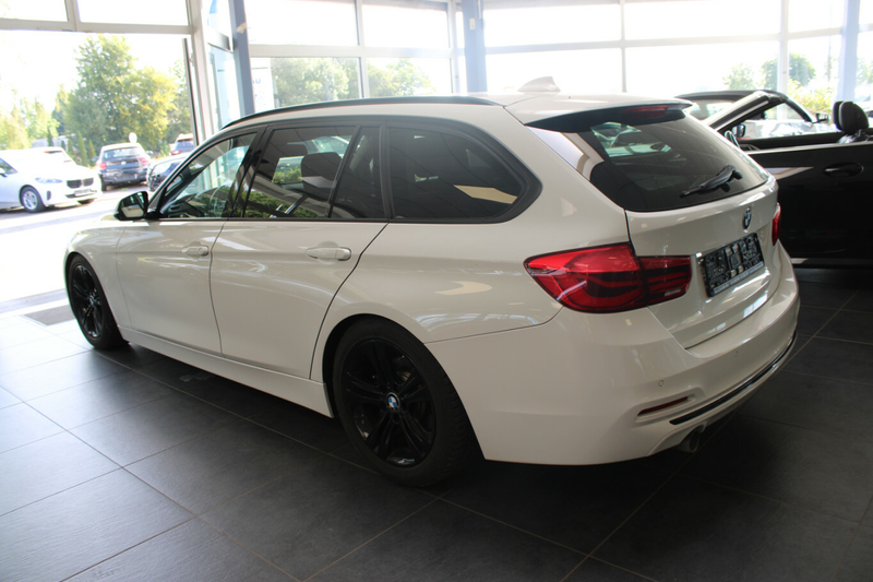 BMW 318 318d Touring Aut. Sport Line — photo 4