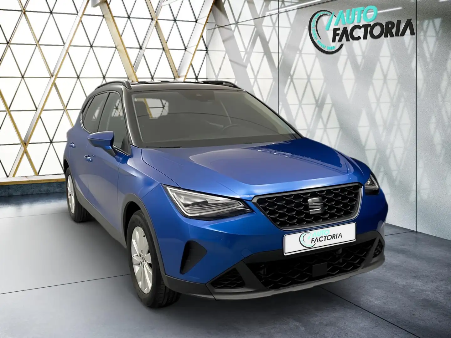 SEAT Arona -30% 1.0 TSI 110cv BVA +GPS+RADAR+FULL LED+Opts Bleu - 2