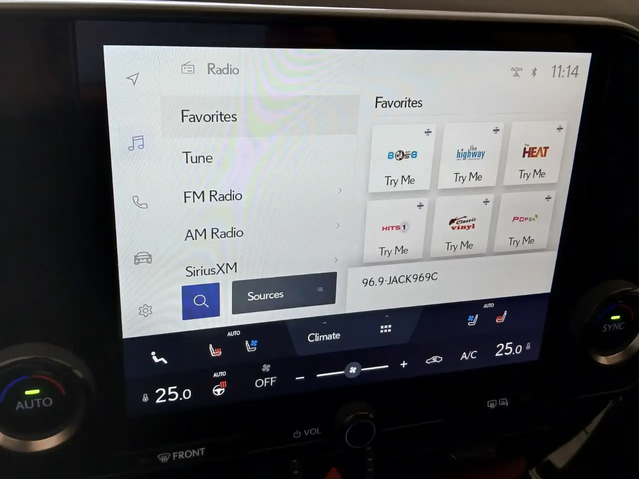 Lexus NX снимка Lexus NX