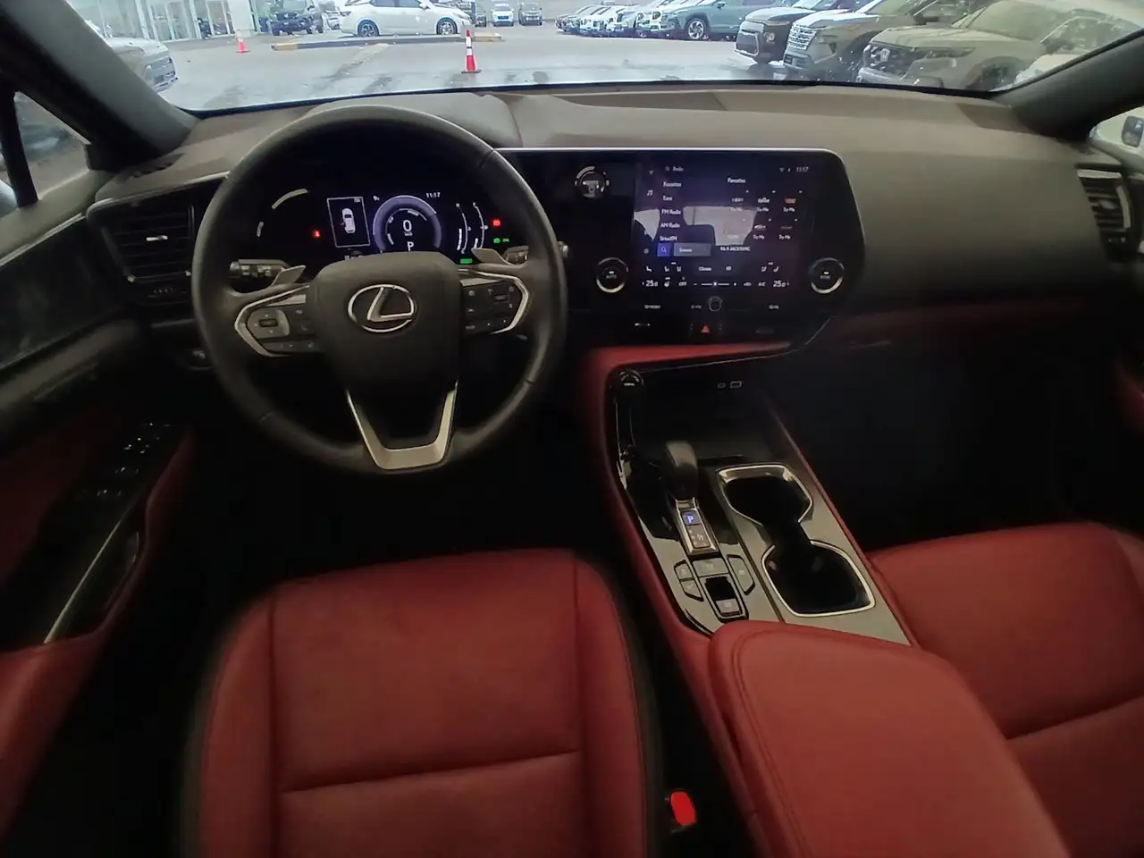 Lexus NX снимка Lexus NX