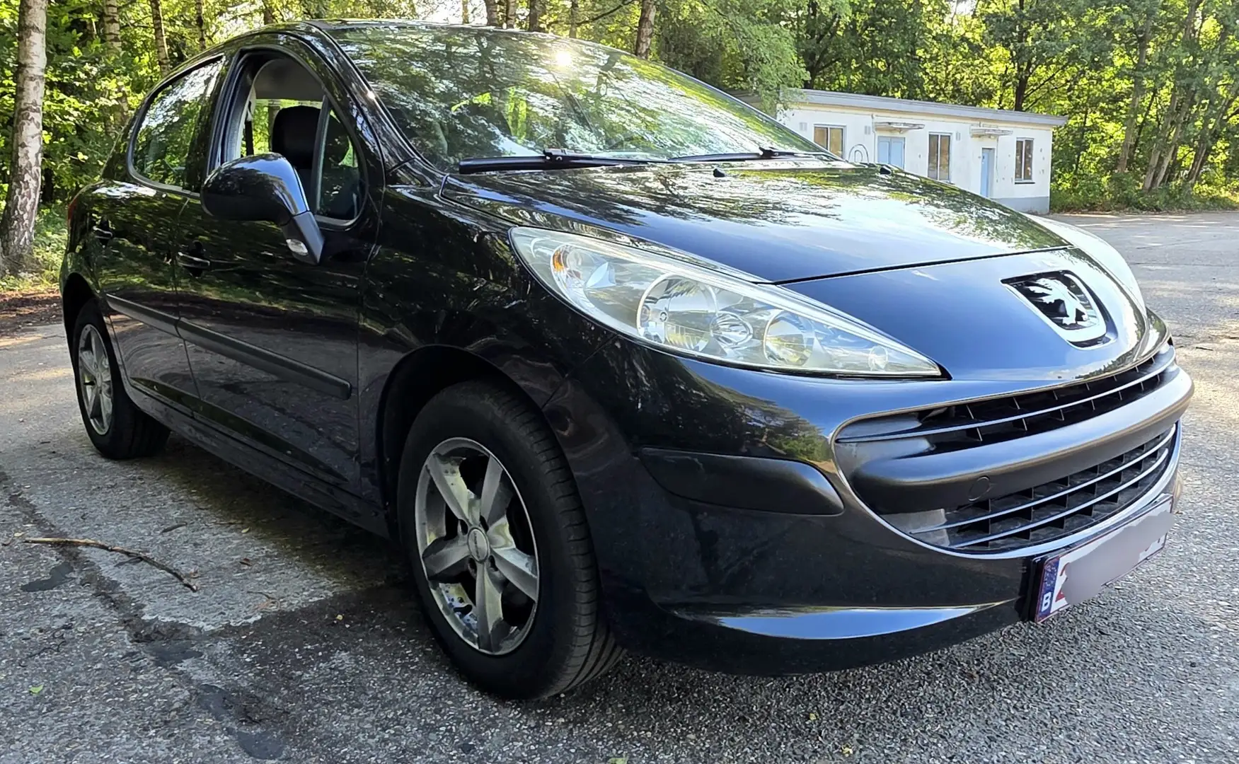Peugeot 207 VTi Gekeurd voor verkoop - 2