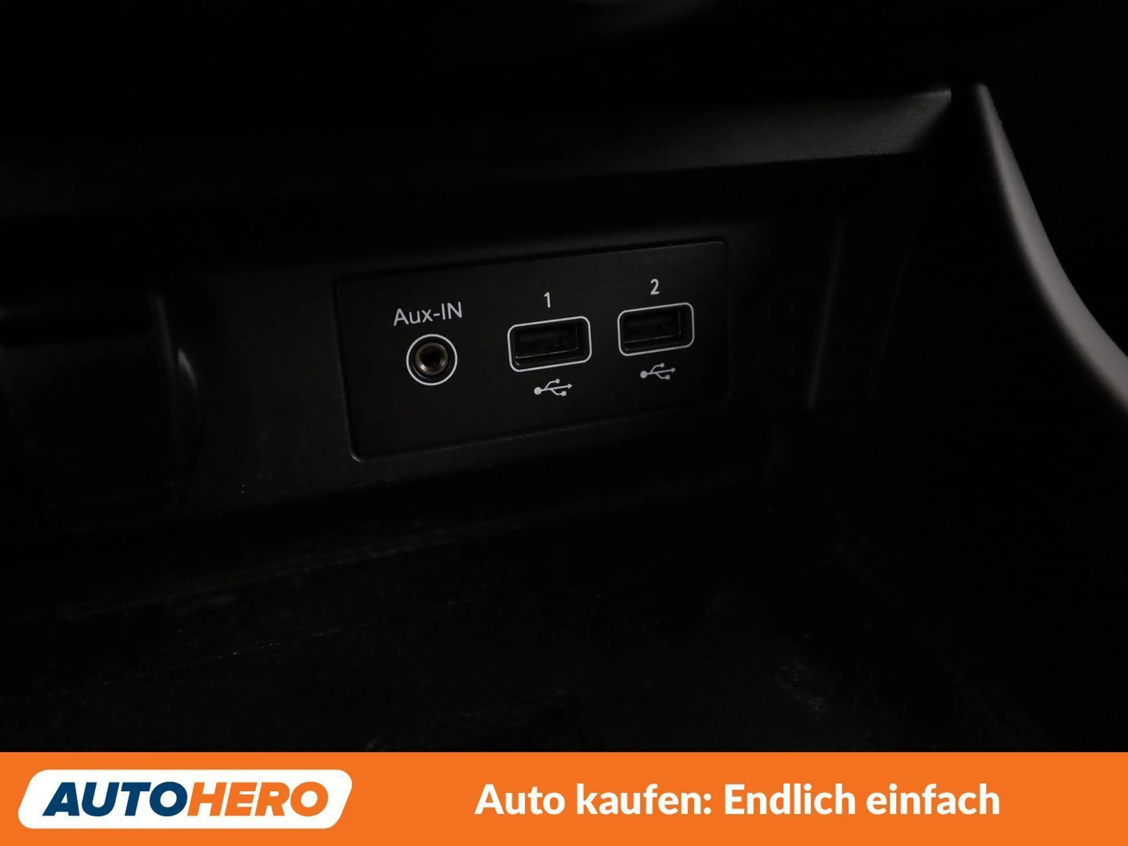 Renault Arkana 1.6 Hybrid E-Tech R.S. Line — photo 28