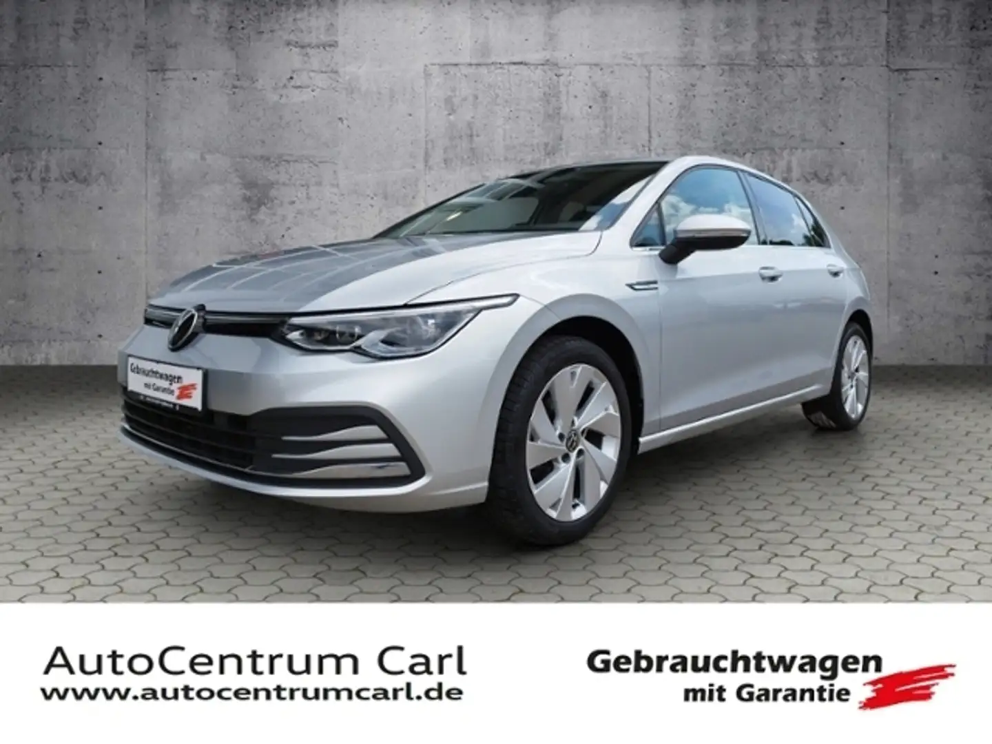 Volkswagen Golf VIII Style 1.5 TSI BusinessPre./L+S/NAV/SHZ KLIMA Argent - 1