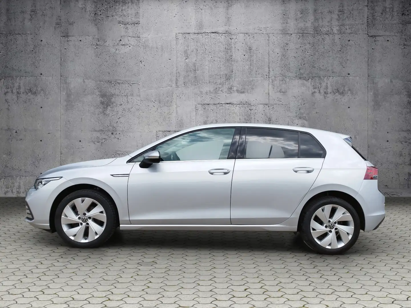 Volkswagen Golf VIII Style 1.5 TSI BusinessPre./L+S/NAV/SHZ KLIMA Argento - 2