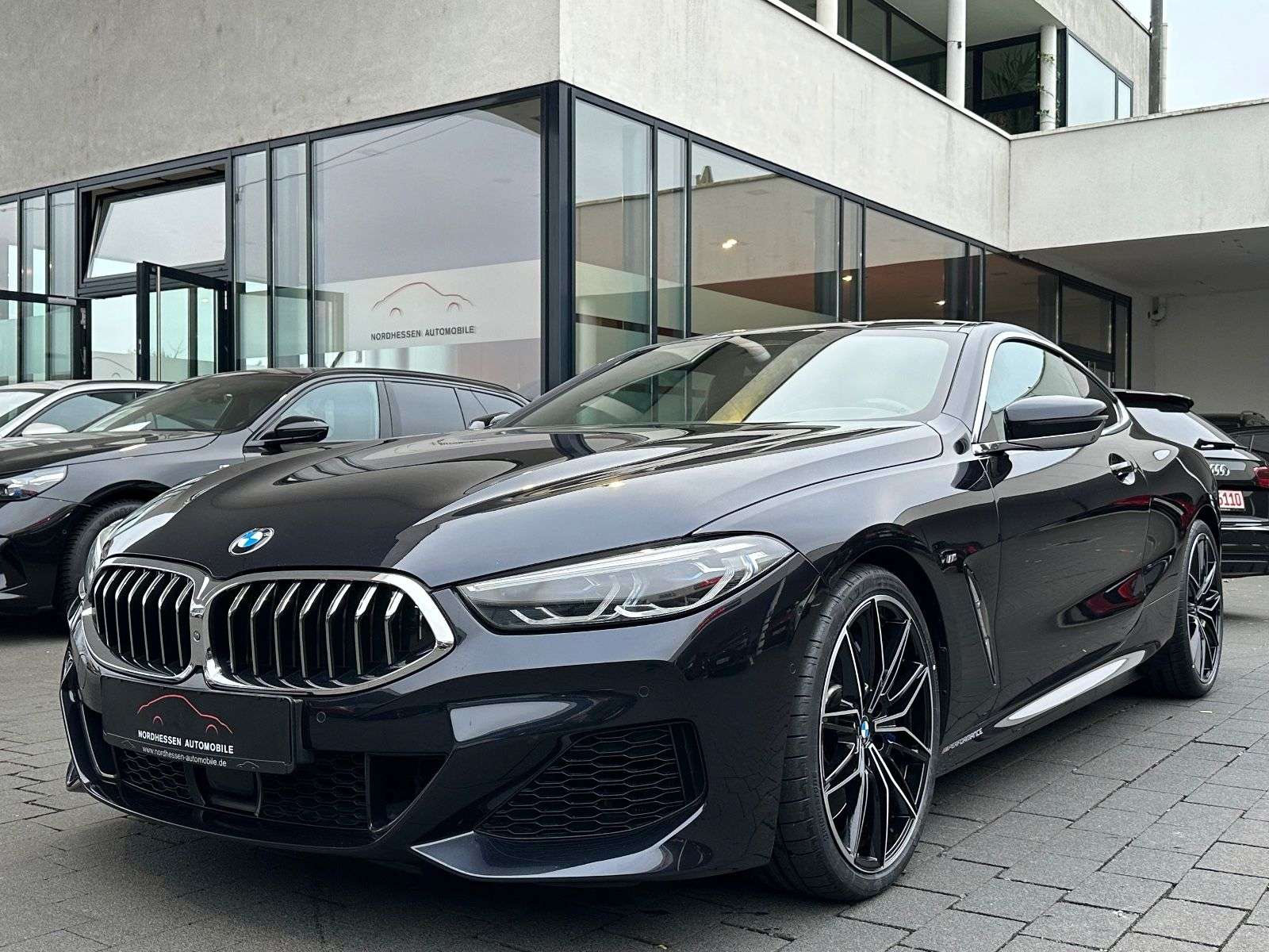 Second hand Bmw 8 Series 840Ci