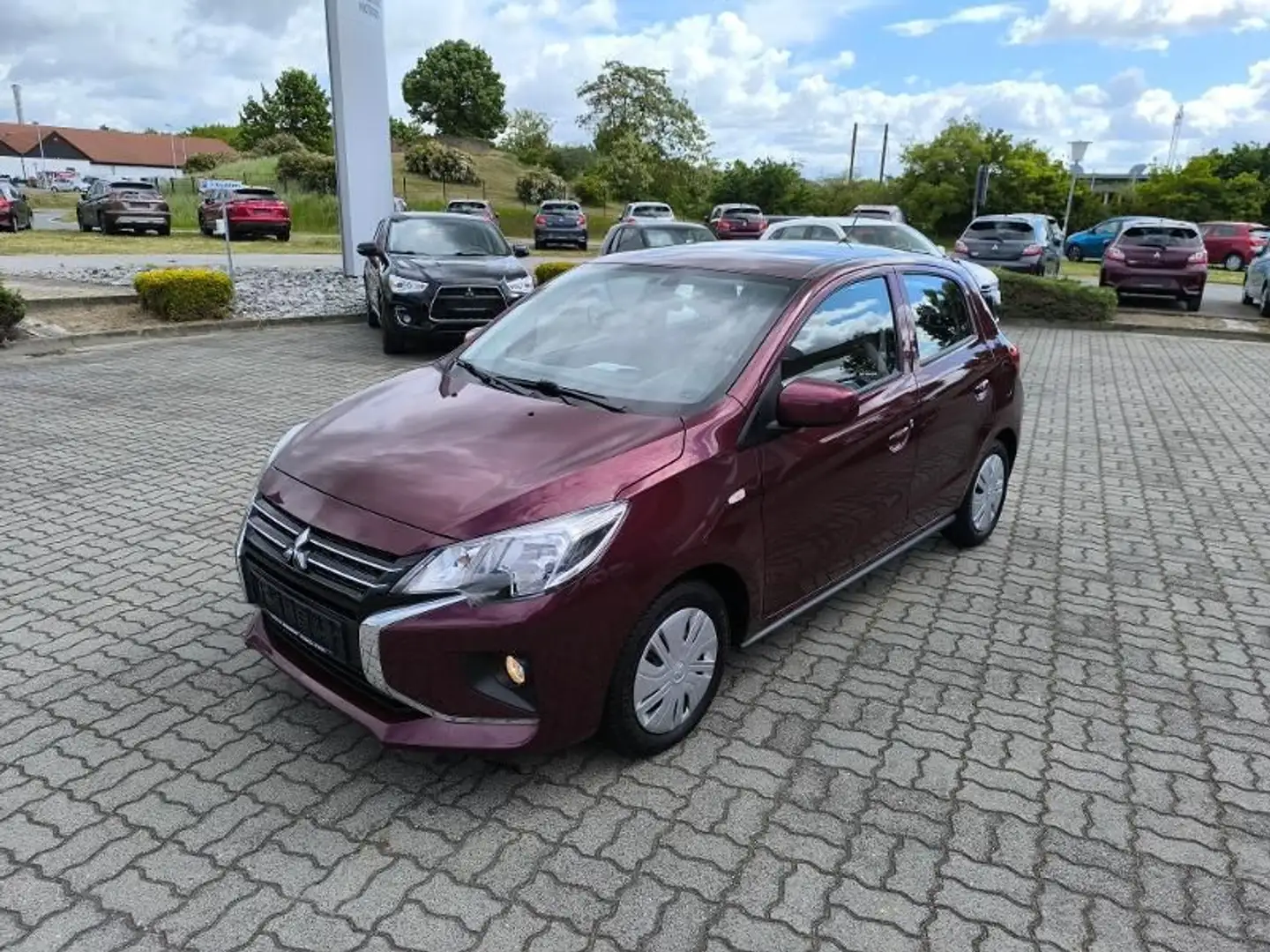 Mitsubishi Space Star Spirit 1.2 MIVEC 5-Gang Rosso - 1