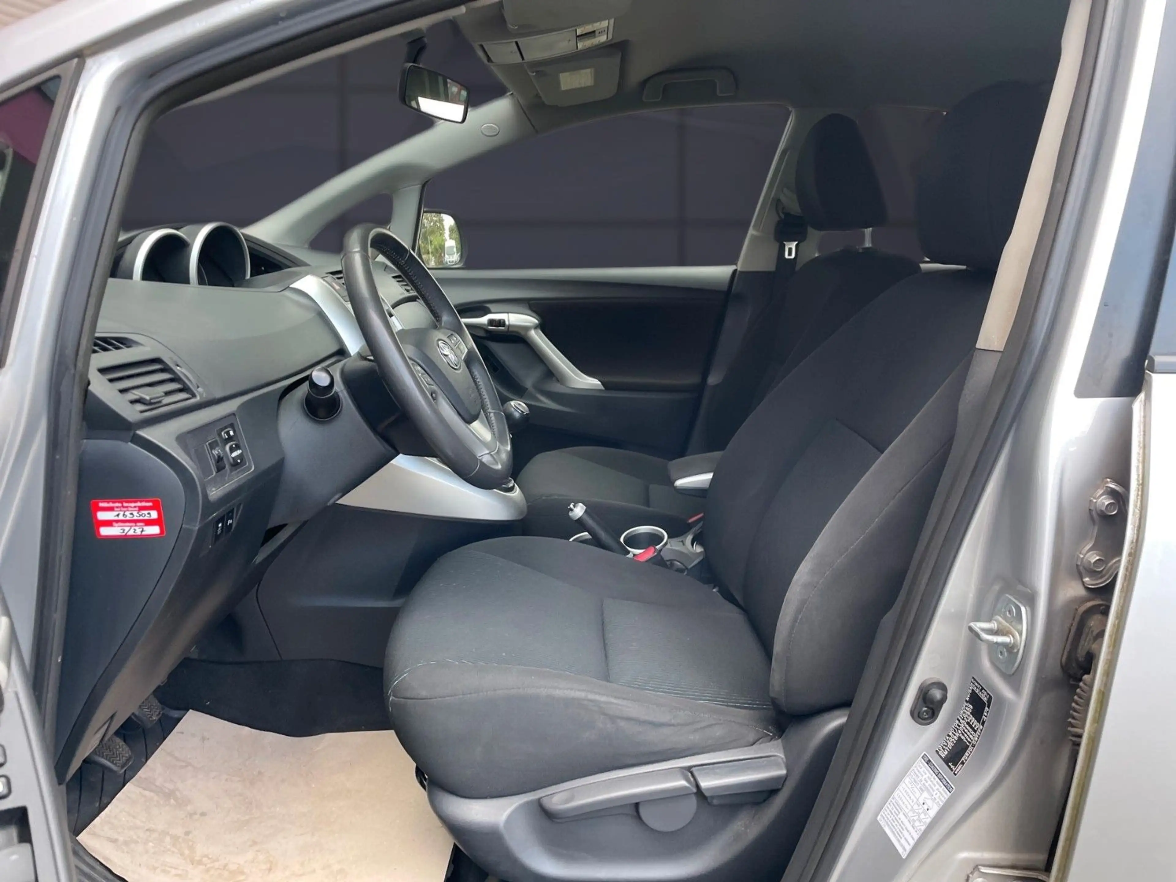 Toyota Verso VERSO 1.6 7-STZ/NAVI/TEMP/2-Z-KLIMA-A/PDC V&H/BT — photo 7
