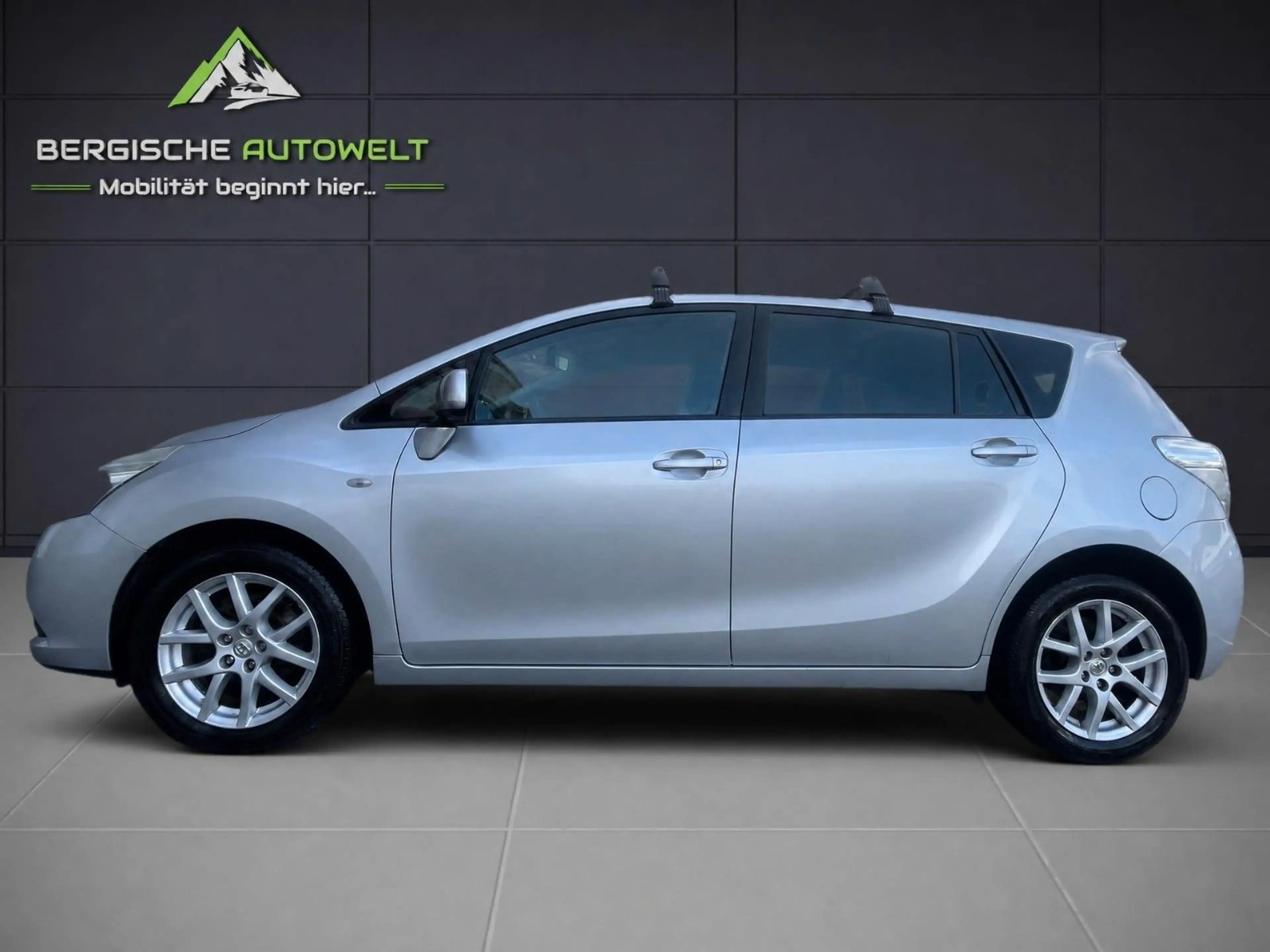 Toyota Verso VERSO 1.6 7-STZ/NAVI/TEMP/2-Z-KLIMA-A/PDC V&H/BT — photo 3