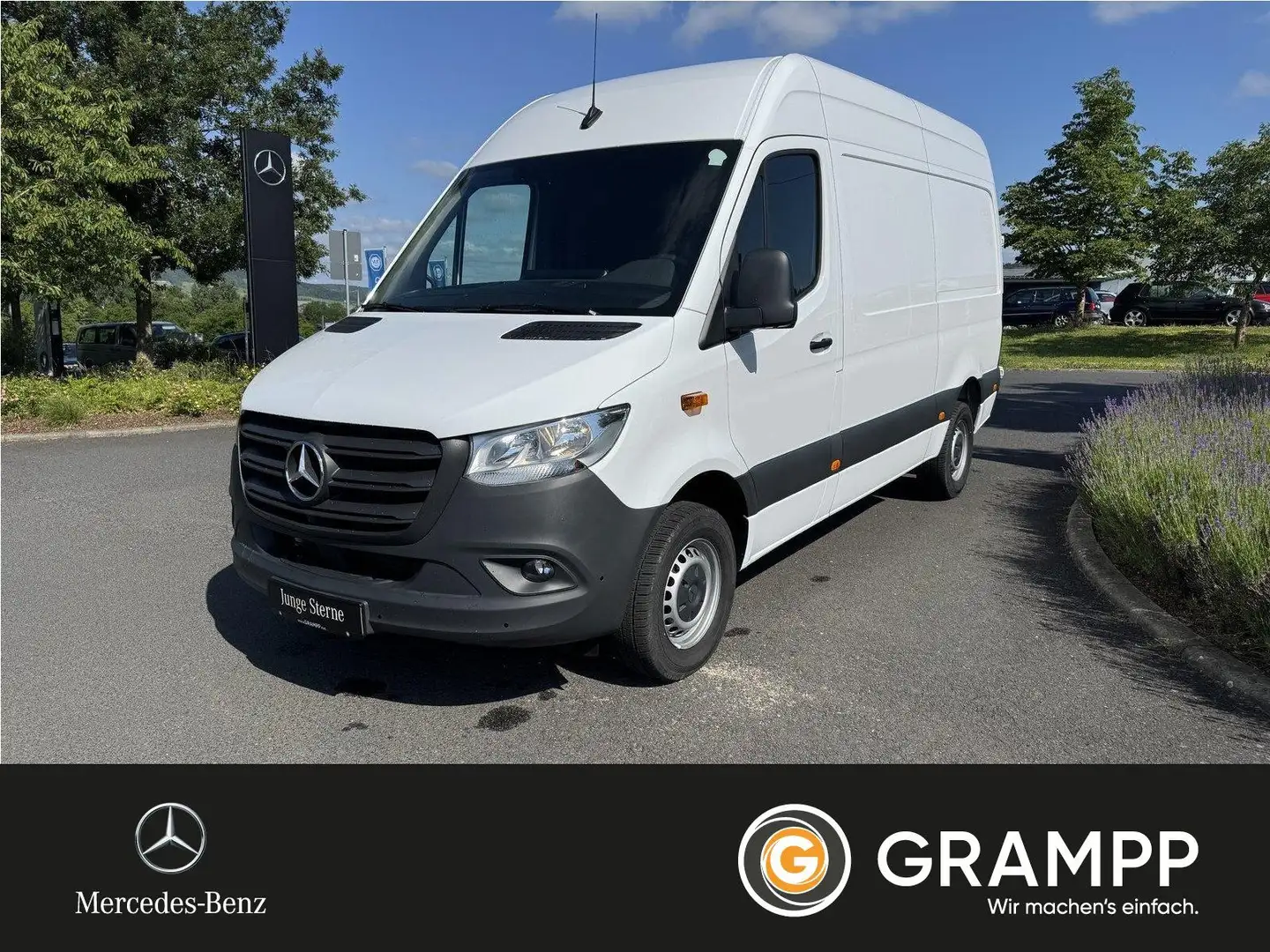 Mercedes-Benz Sprinter 317 Sprinter Kasten L2H2 AUTOMATIK*NAVI*360°*93l Weiß - 1